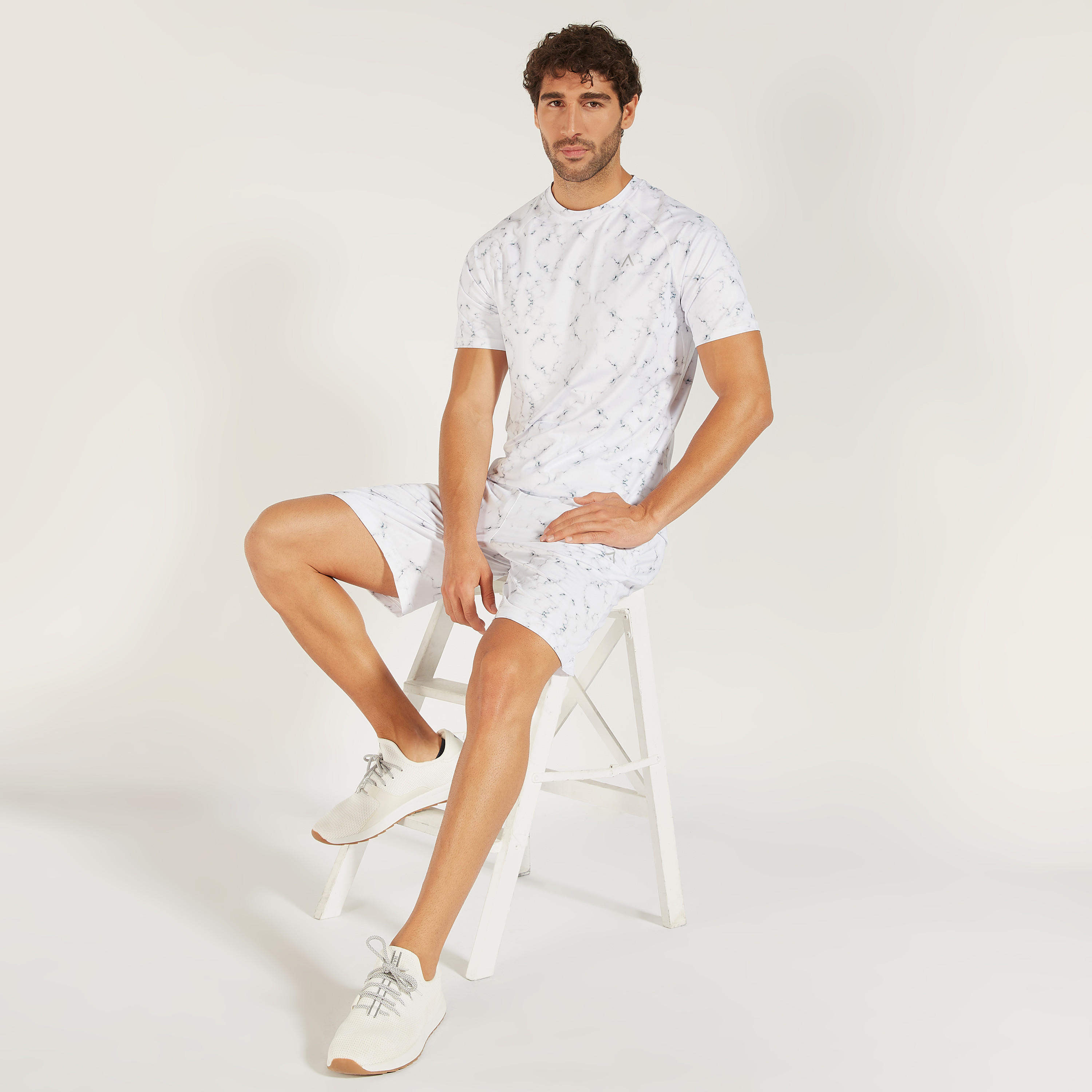 Marble Print Shorts with Drawstring Closure and Pockets-men-clothing-sportswearandactivewear-bottoms-image-2