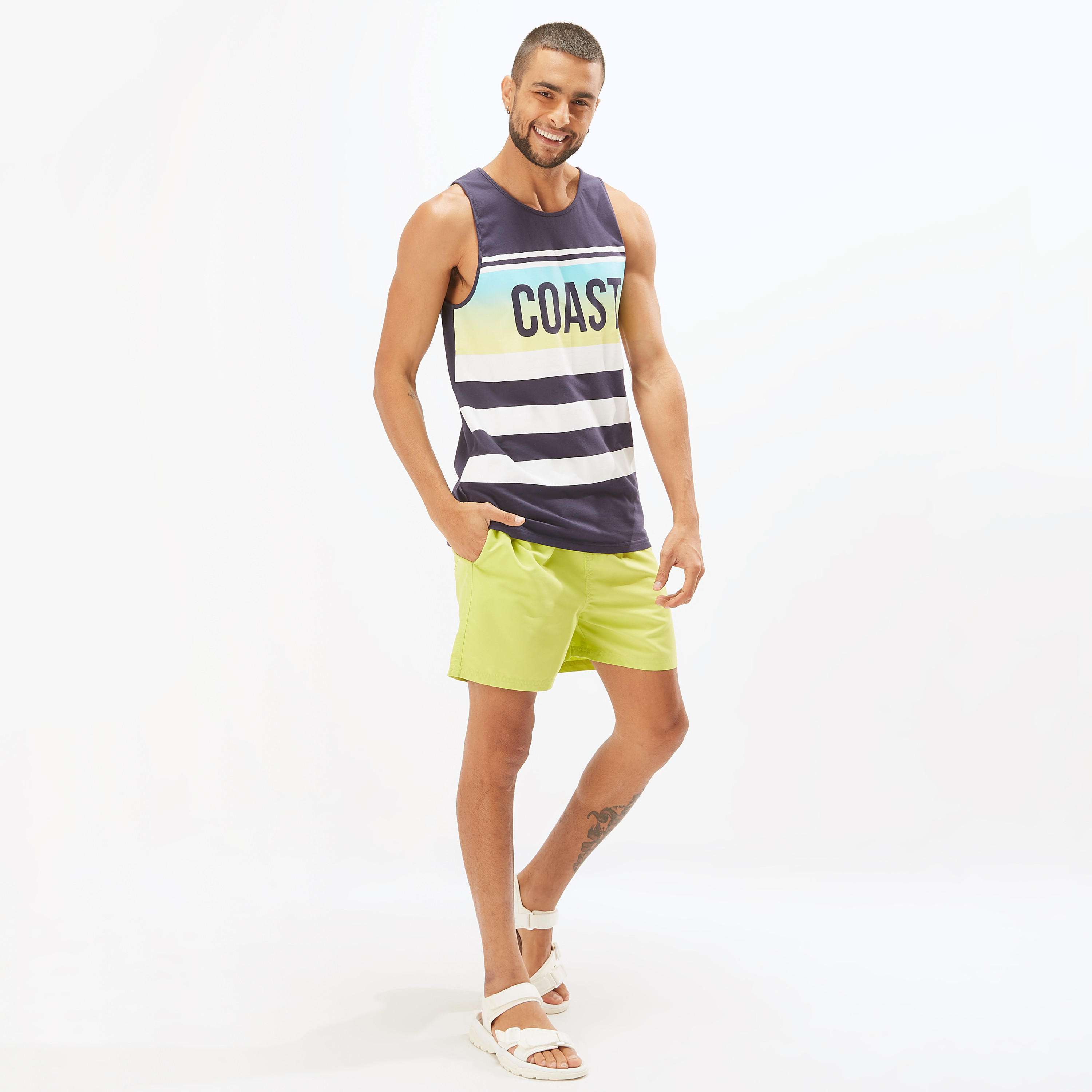 شورت سادة برباط إغلاق وجيوب-men-clothing-sportswearandactivewear-bottoms-image-4