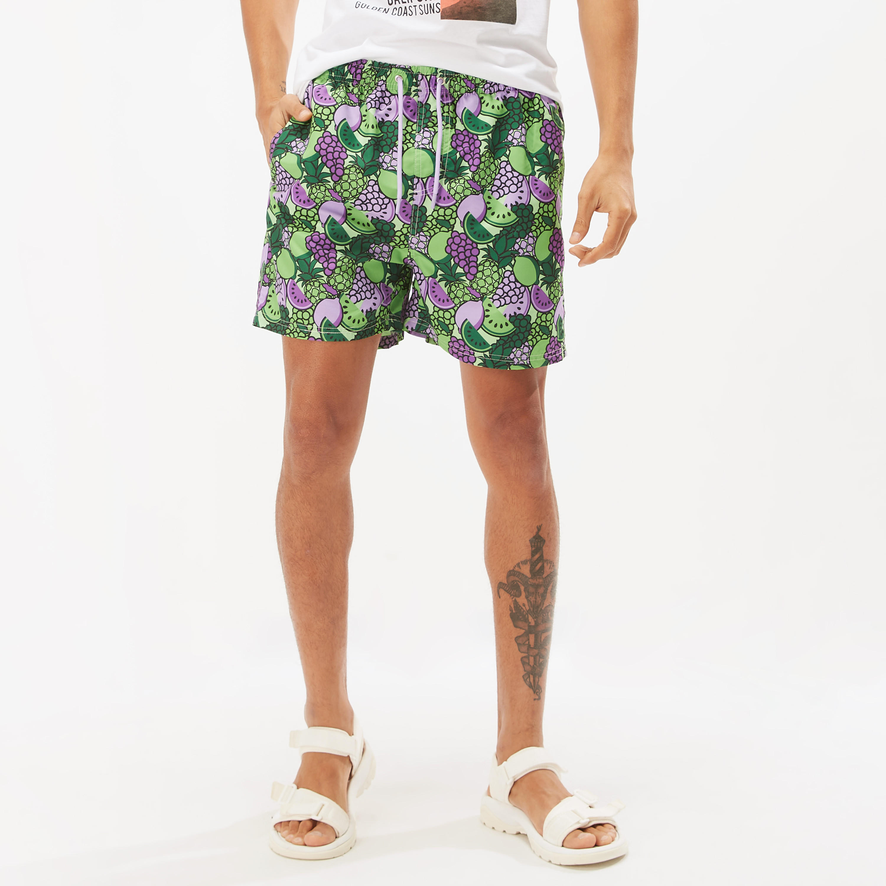 شورت برباط إغلاق وجيوب وطبعات-men-clothing-sportswearandactivewear-bottoms-image-3
