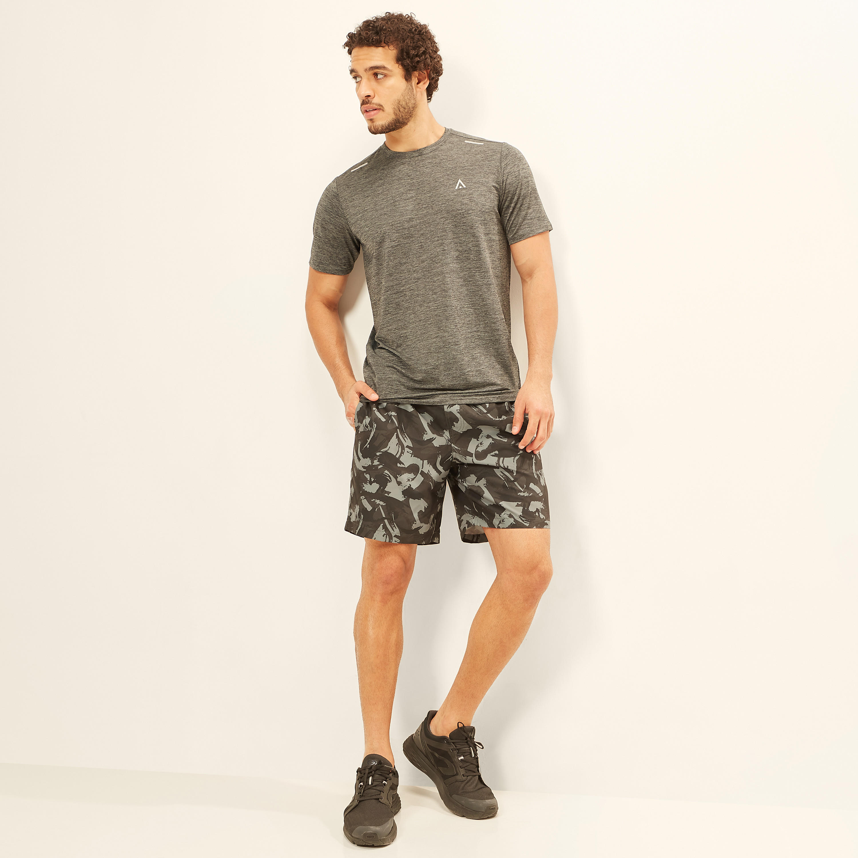 Printed Shorts with Drawstring Closure and Pockets-men-clothing-sportswearandactivewear-bottoms-image-2