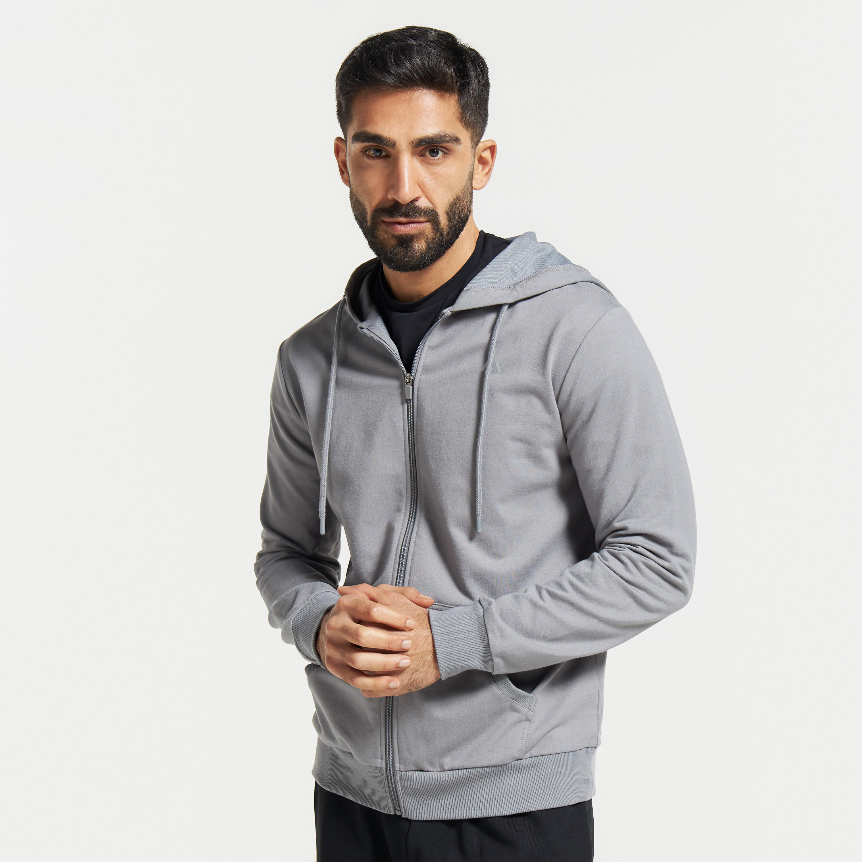 جاكيت سادة بأكمام طويلة بقبعة وسحّاب-men-winterwear-hoodiesandsweatshirts-image-1