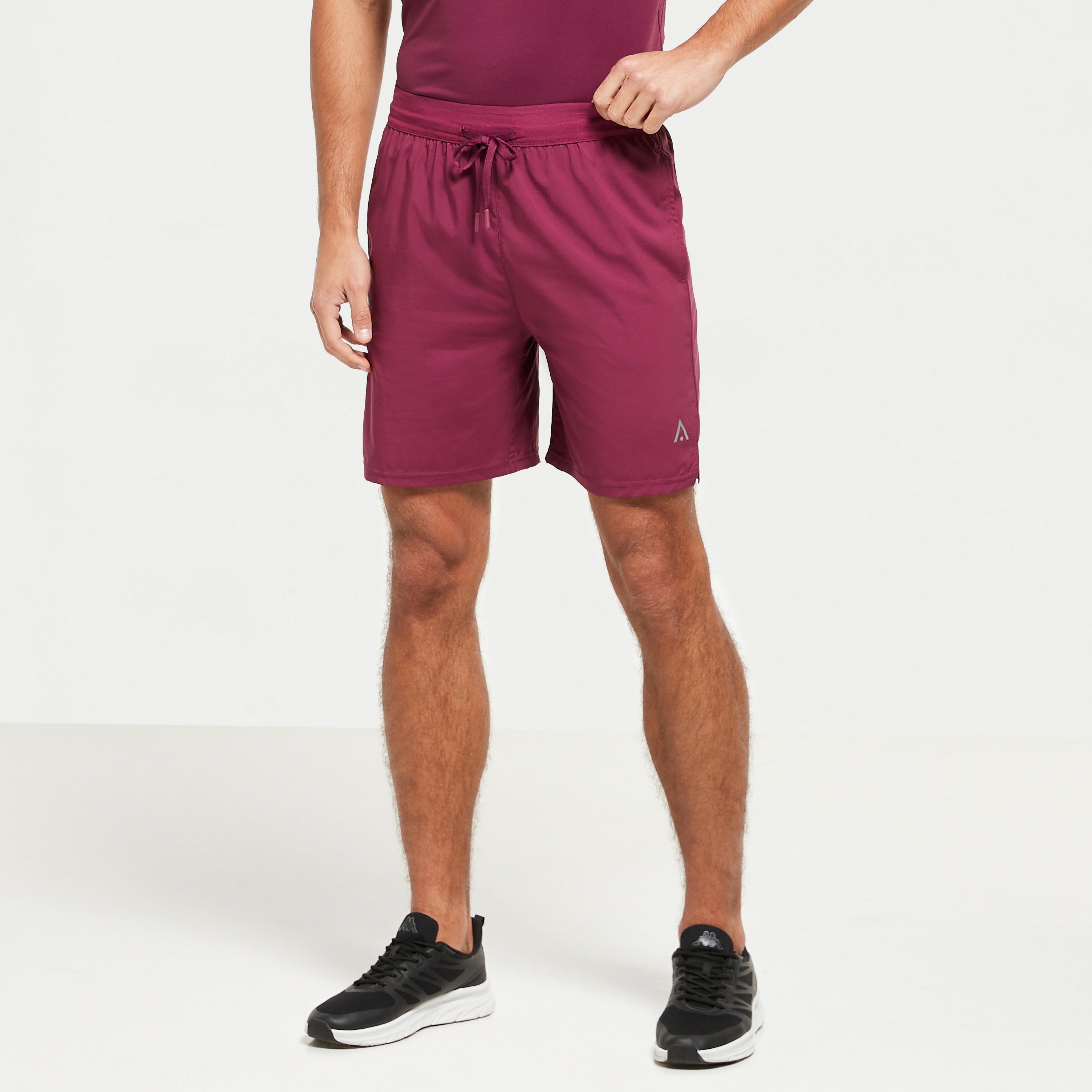 شورت سادة برباط إغلاق وجيوب-men-clothing-bottoms-shorts-image-4