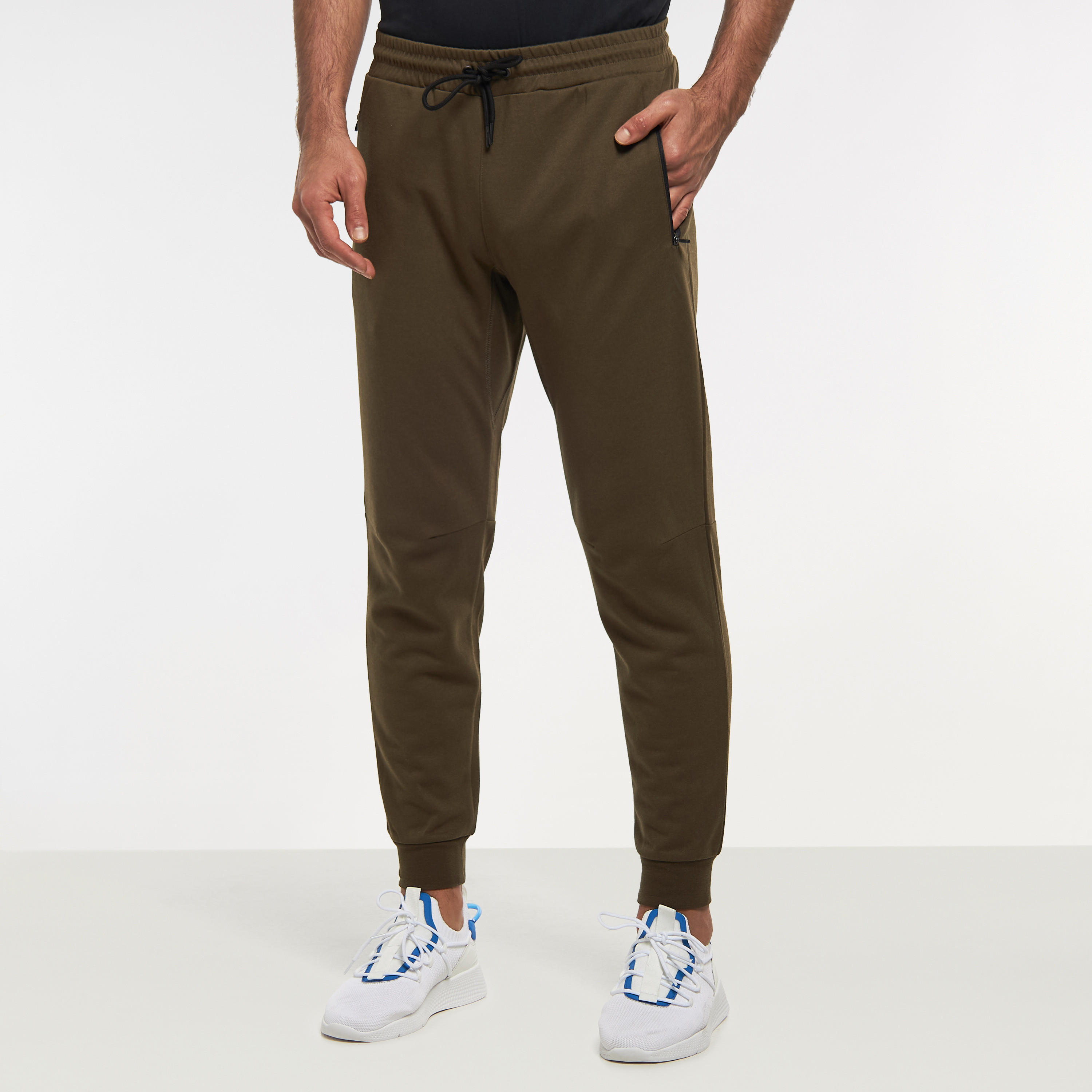 بنطلون رياضي سادة برباط إغلاق وجيوب بسحّاب-men-clothing-sportswearandactivewear-bottoms-image-4