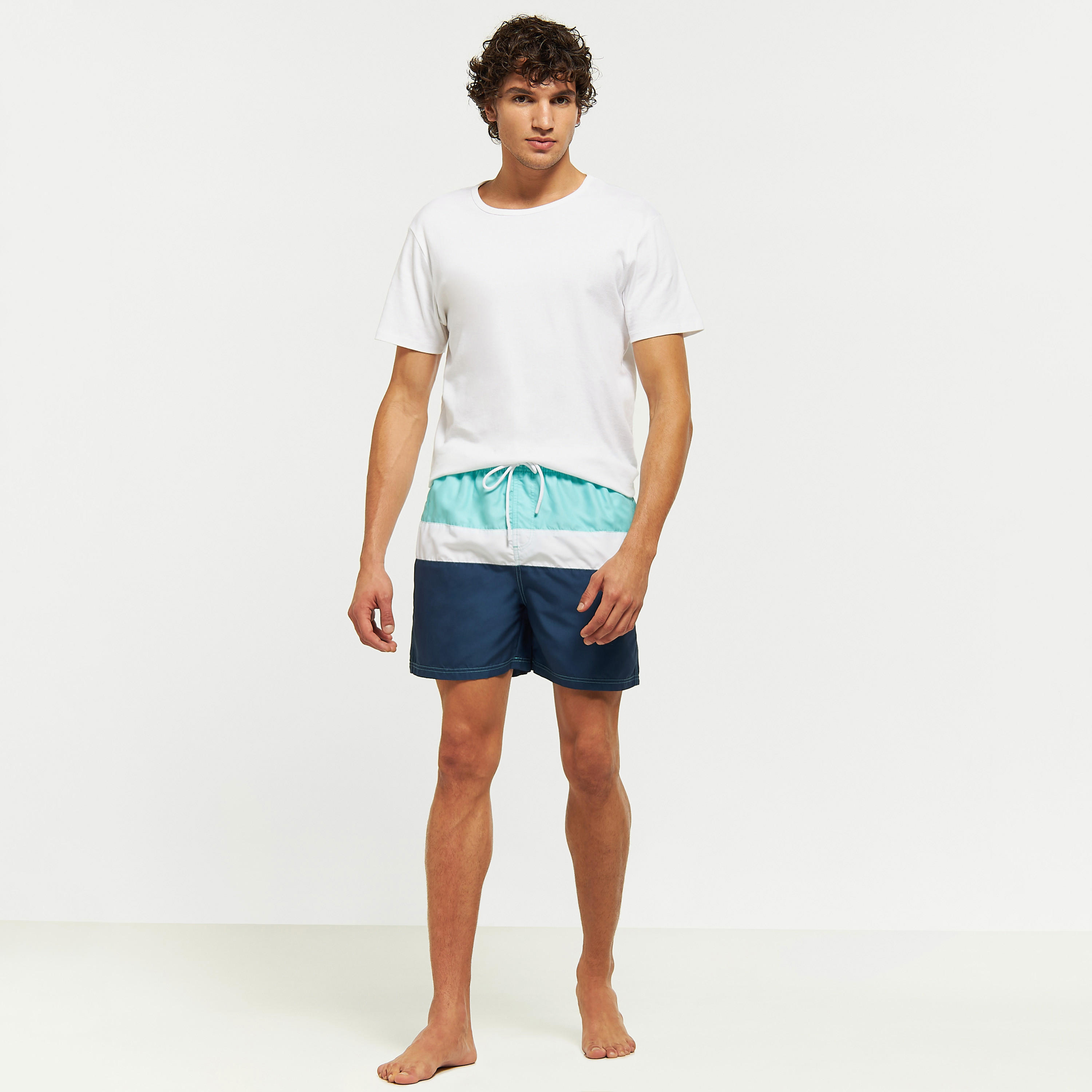 شورت شاطئ برباط إغلاق وجيوب وطبعات-men-clothing-sportswearandactivewear-bottoms-image-3