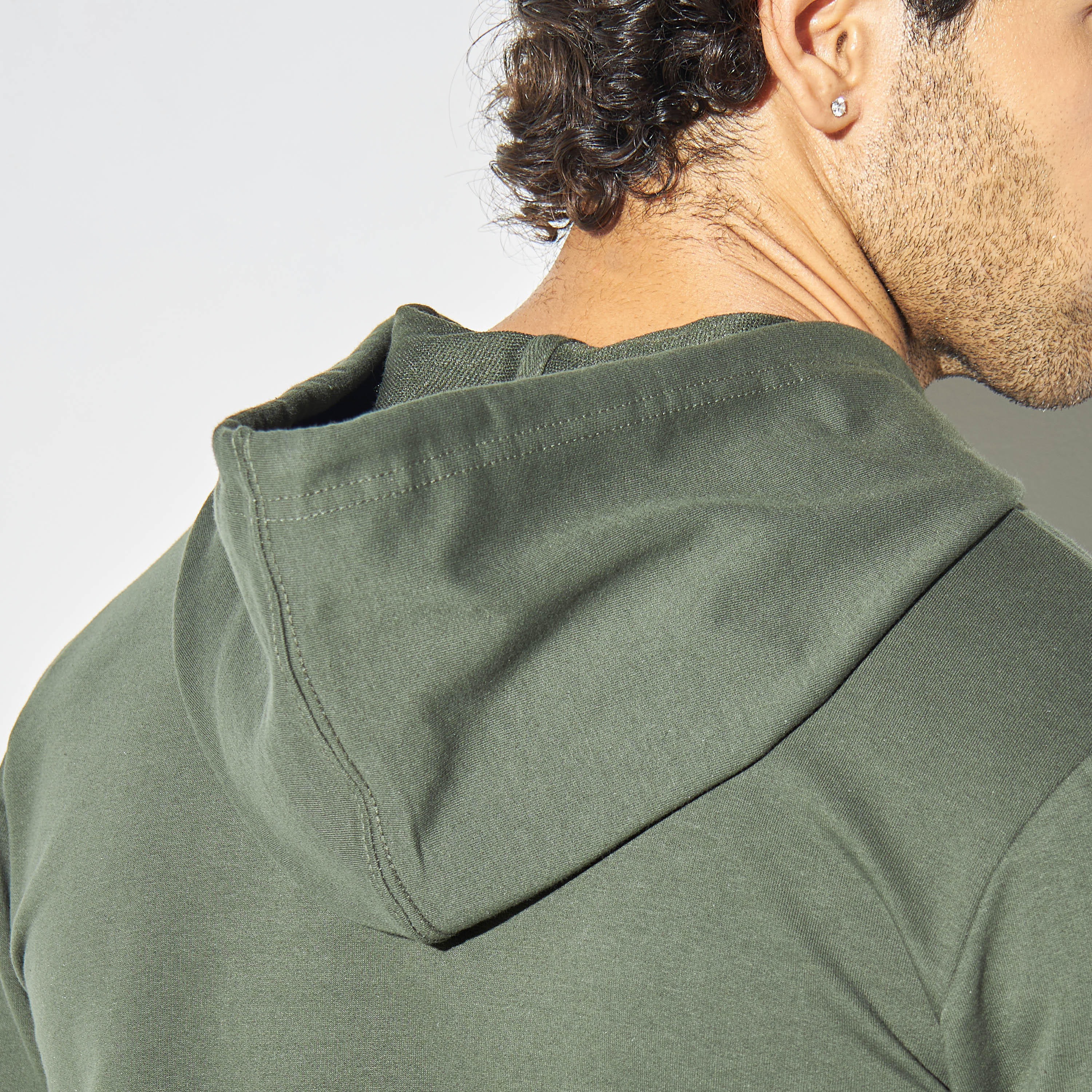هودي سادة بسحاب وجيب كنغر-men-winterwear-hoodiesandsweatshirts-image-1