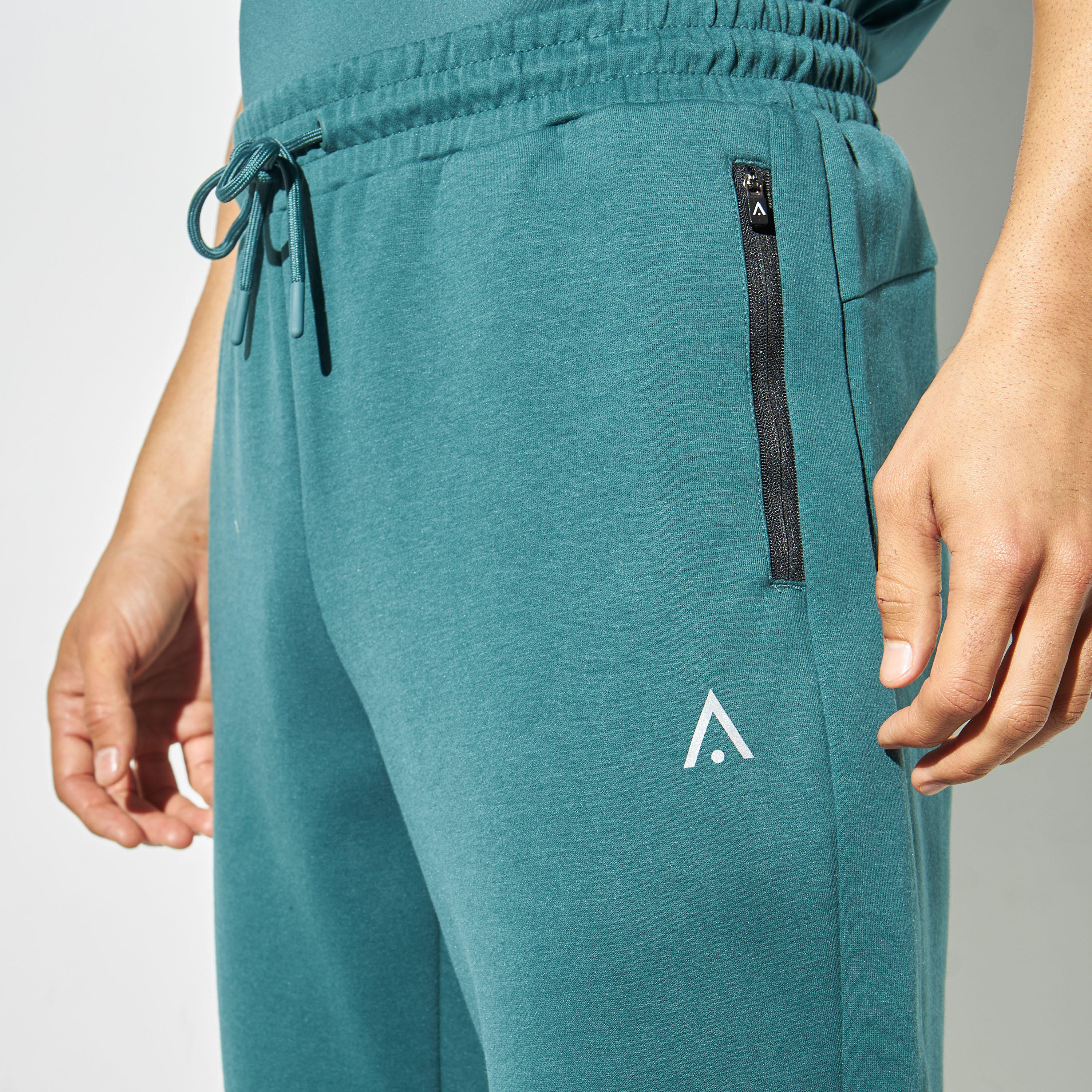 Solid Joggers with Drawstring Closure and Zipper Pockets-men-clothing-sportswearandactivewear-bottoms-image-4