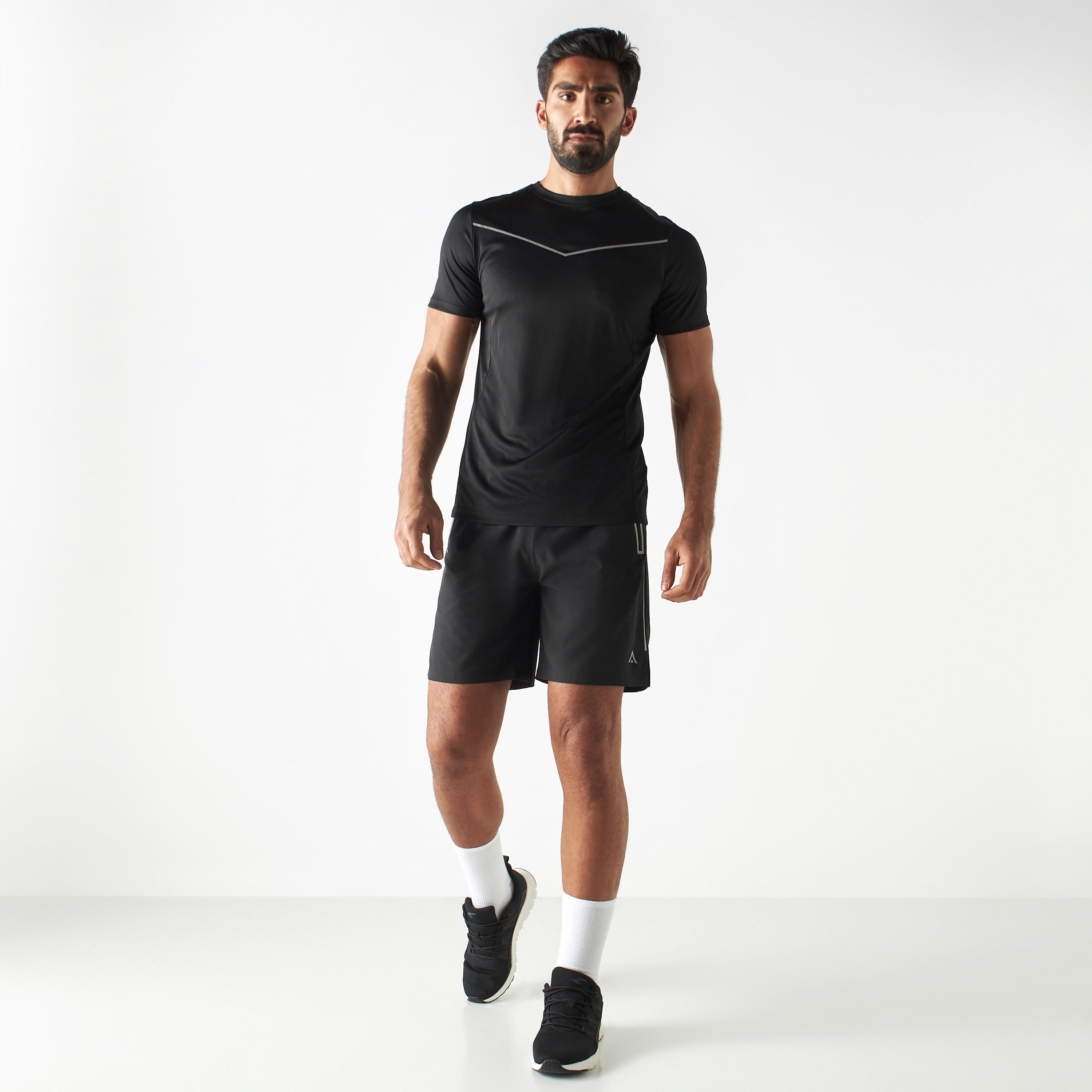 Solid Shorts with Elasticated Waistband and Zipper Pockets-men-clothing-sportswearandactivewear-bottoms-image-2