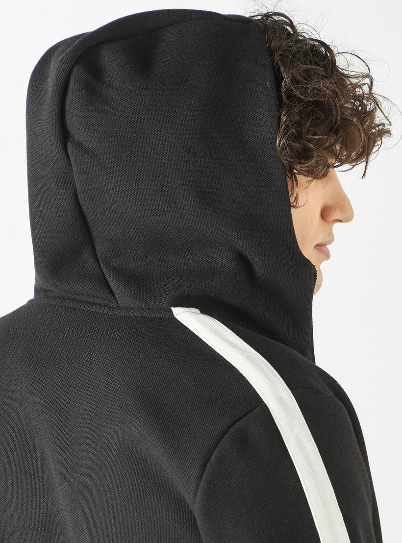هودي بأكمام طويلة وجيوب وسحّاب-men-winterwear-hoodiesandsweatshirts-image-5