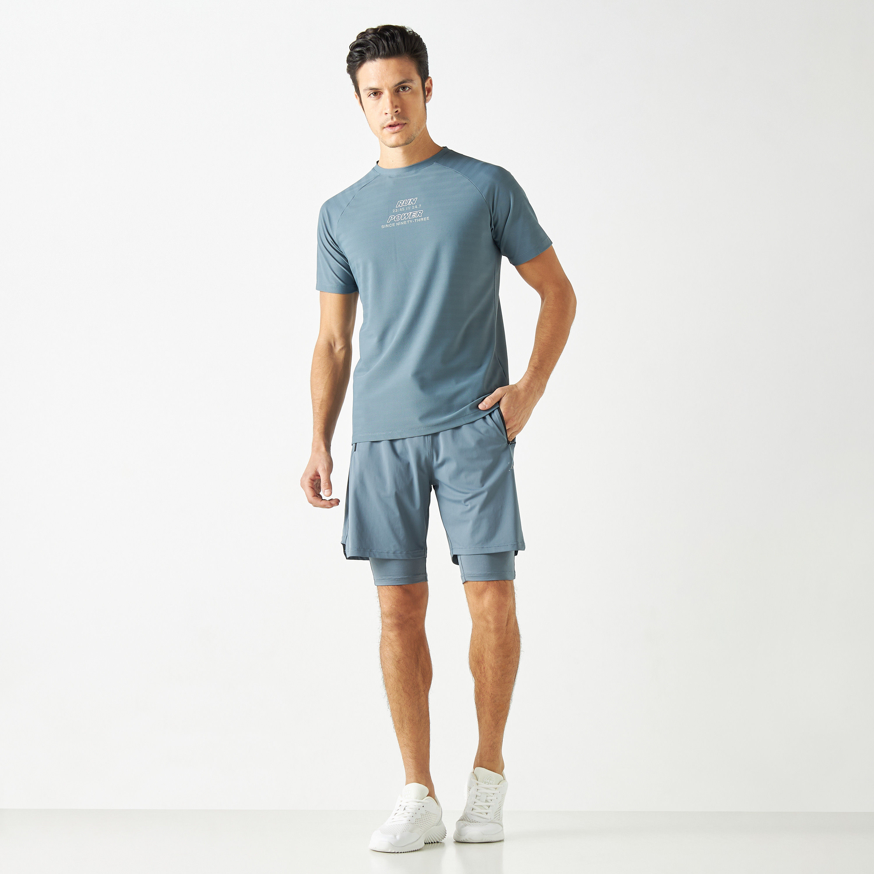 شورت هايبرد سادة برباط إغلاق وجيوب-men-clothing-bottoms-shorts-image-3