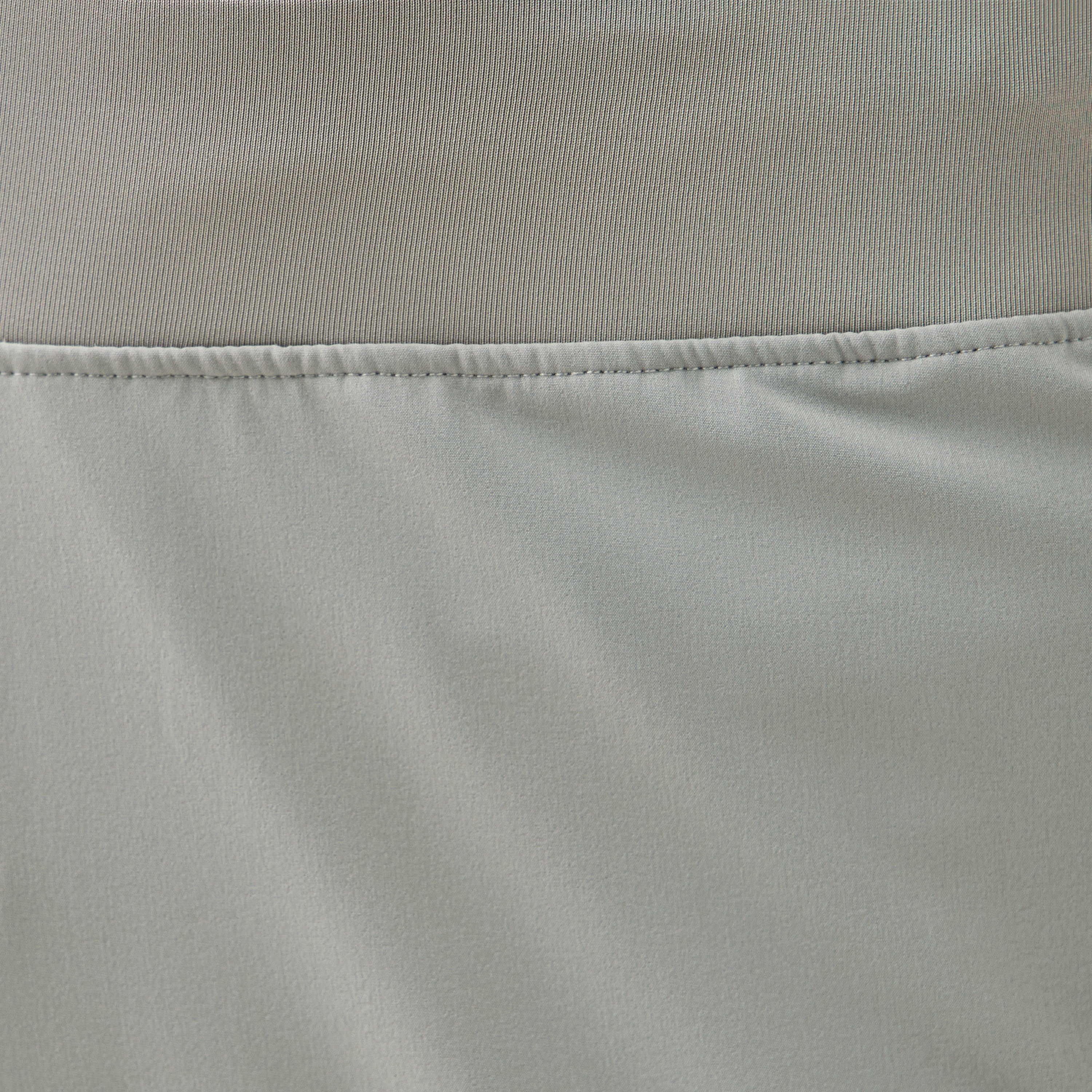 بنطلون رياضي بخصر مطاطي وجيوب-men-clothing-sportswearandactivewear-bottoms-joggers-image-5