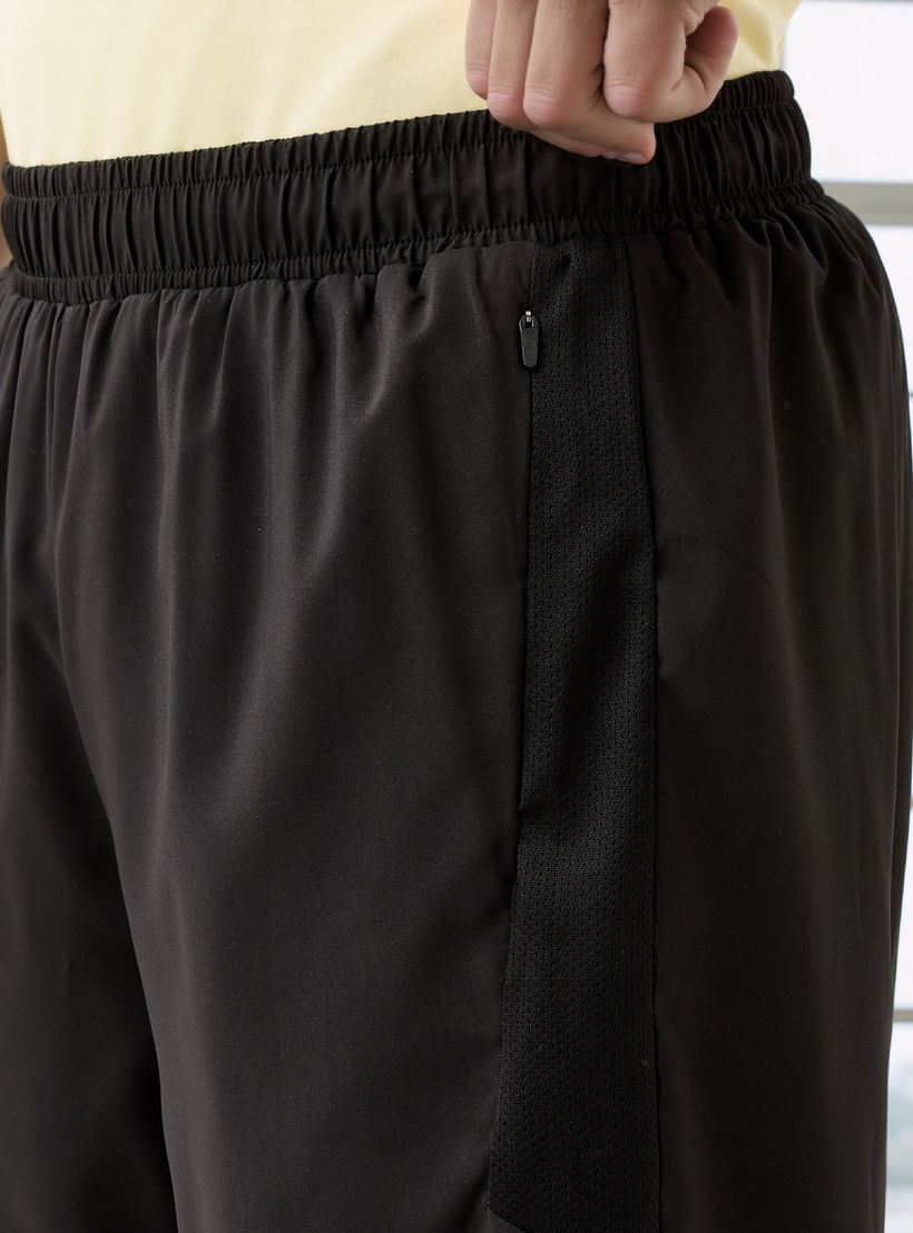 شورت بقصة عادية وخصر مطاطي-men-clothing-bottoms-shorts-image-4