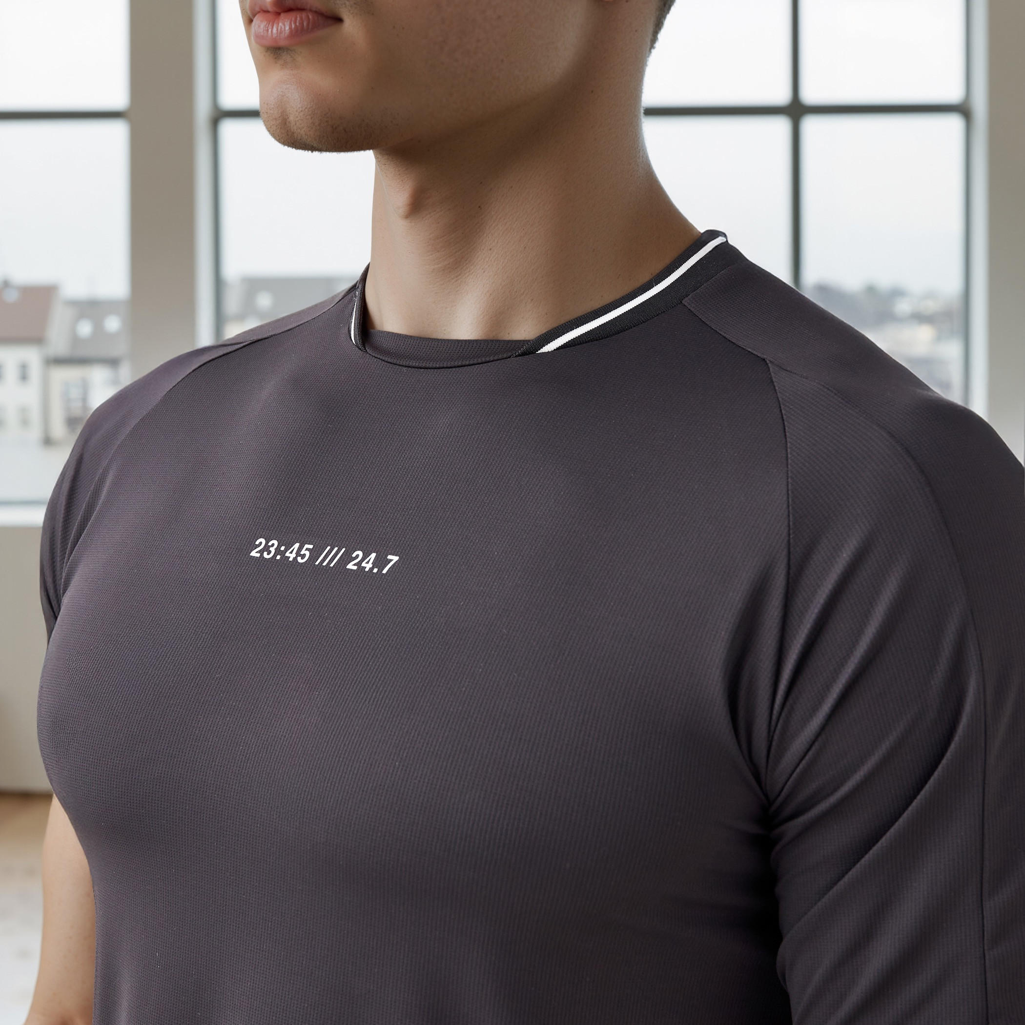 Textured T-shirt-men-clothing-sportswearandactivewear-tshirtsandpolos-image-4