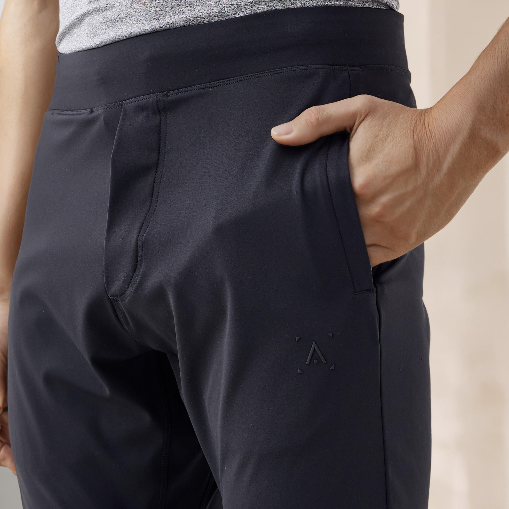 Performance Joggers with Pockets-men-clothing-sportswearandactivewear-bottoms-joggers-image-4