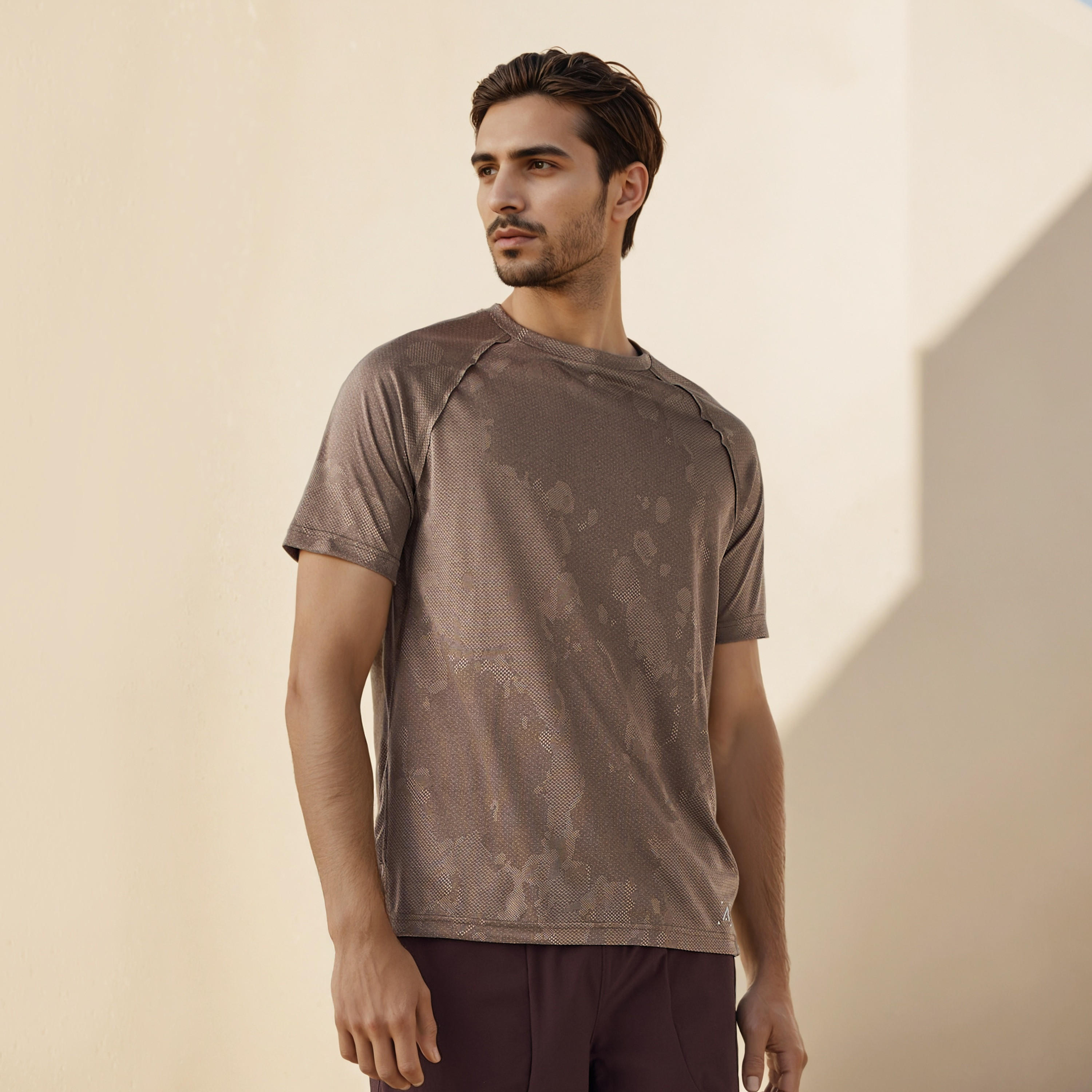 تيشيرت بقصة عادية بدون خياطة بأكمام راجلان-men-clothing-tshirtsandpolos-tshirts-image-1