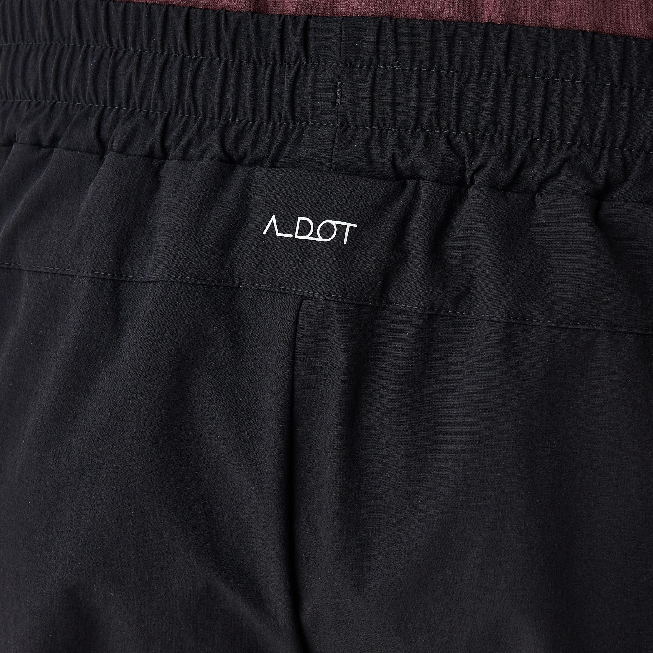 بنطلون رياضي بقصّة عادية وجيوب-men-clothing-sportswearandactivewear-bottoms-joggers-image-1