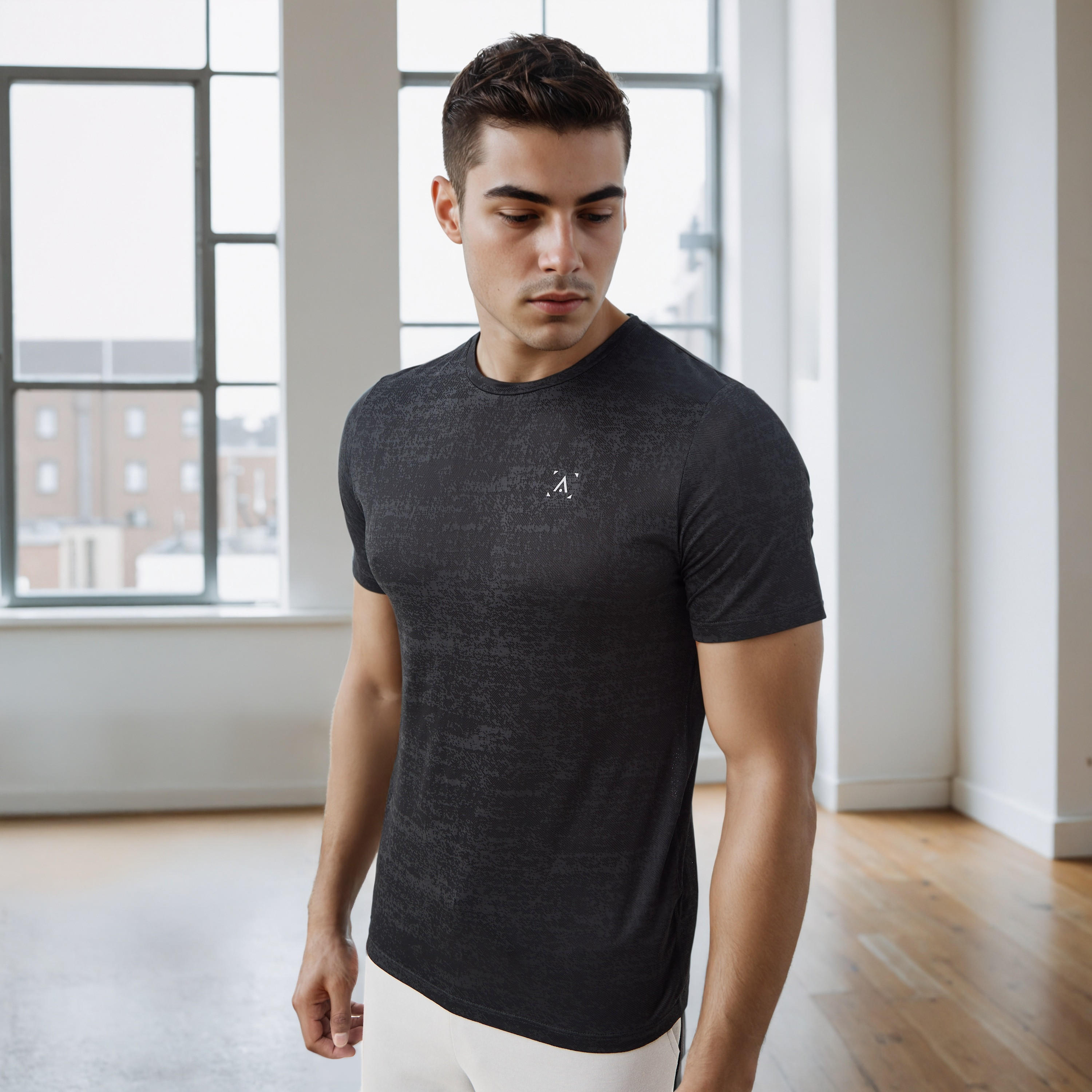 تيشيرت رياضي بقصّة عادية-men-clothing-sportswearandactivewear-tshirtsandpolos-image-5