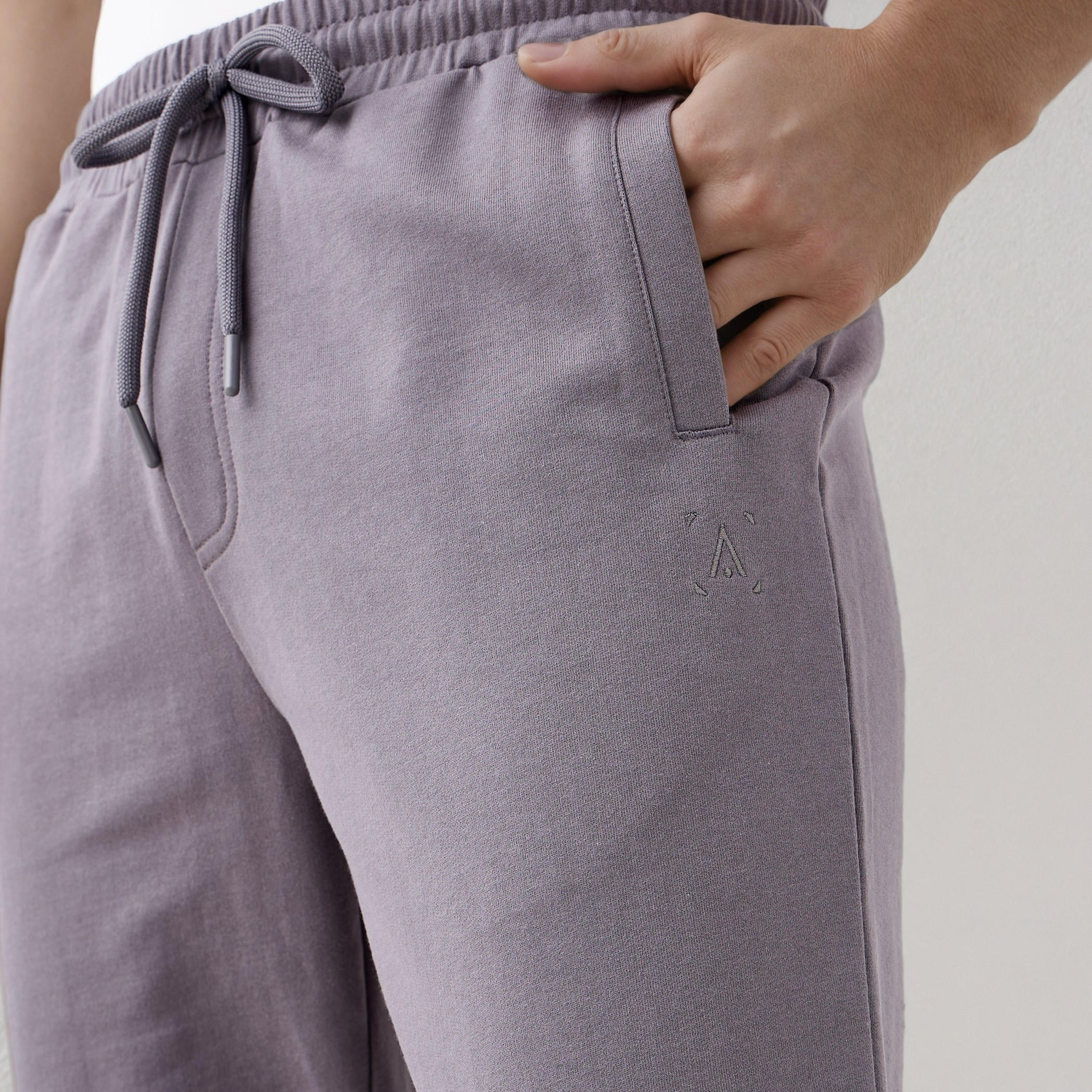 Joggers with Drawstring Closure and Pockets-men-clothing-sportswearandactivewear-bottoms-joggers-image-4