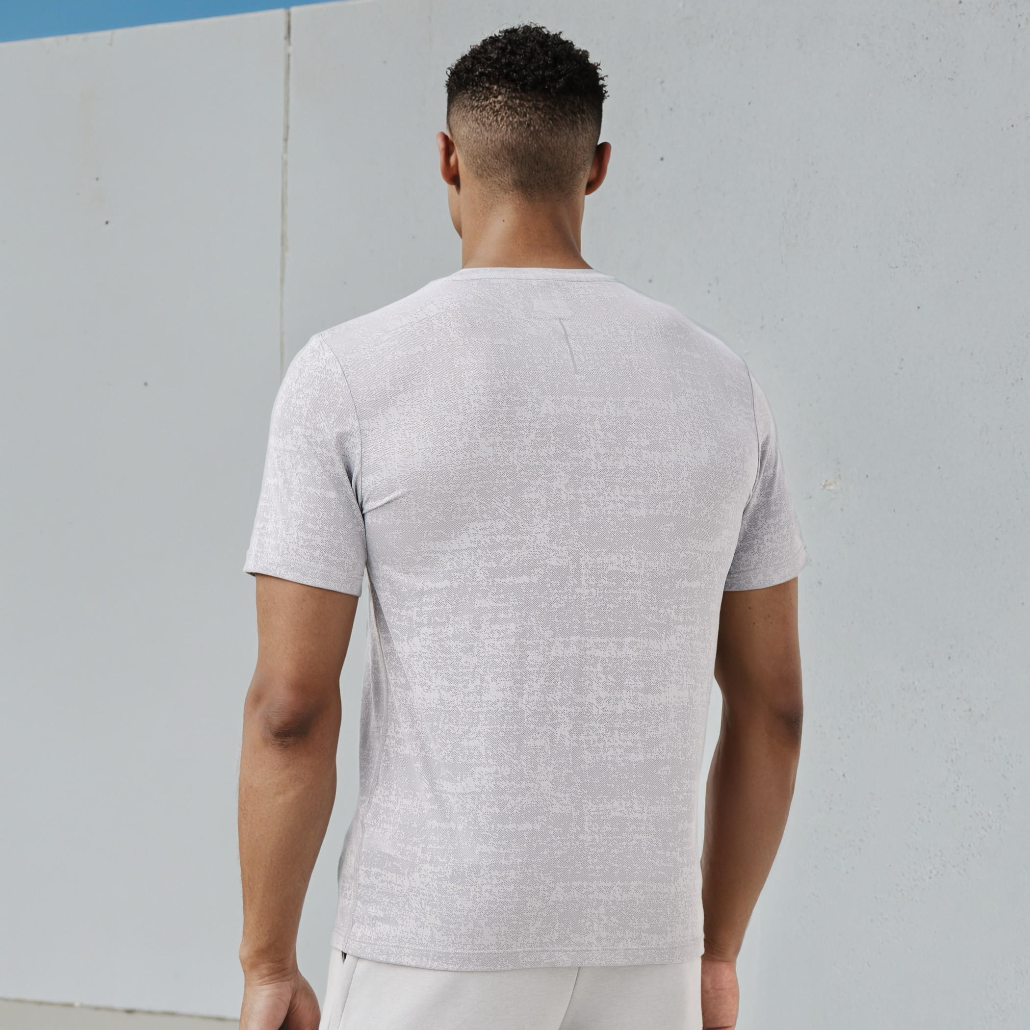 Regular Fit Performance T-shirt-men-clothing-tshirtsandpolos-tshirts-image-3