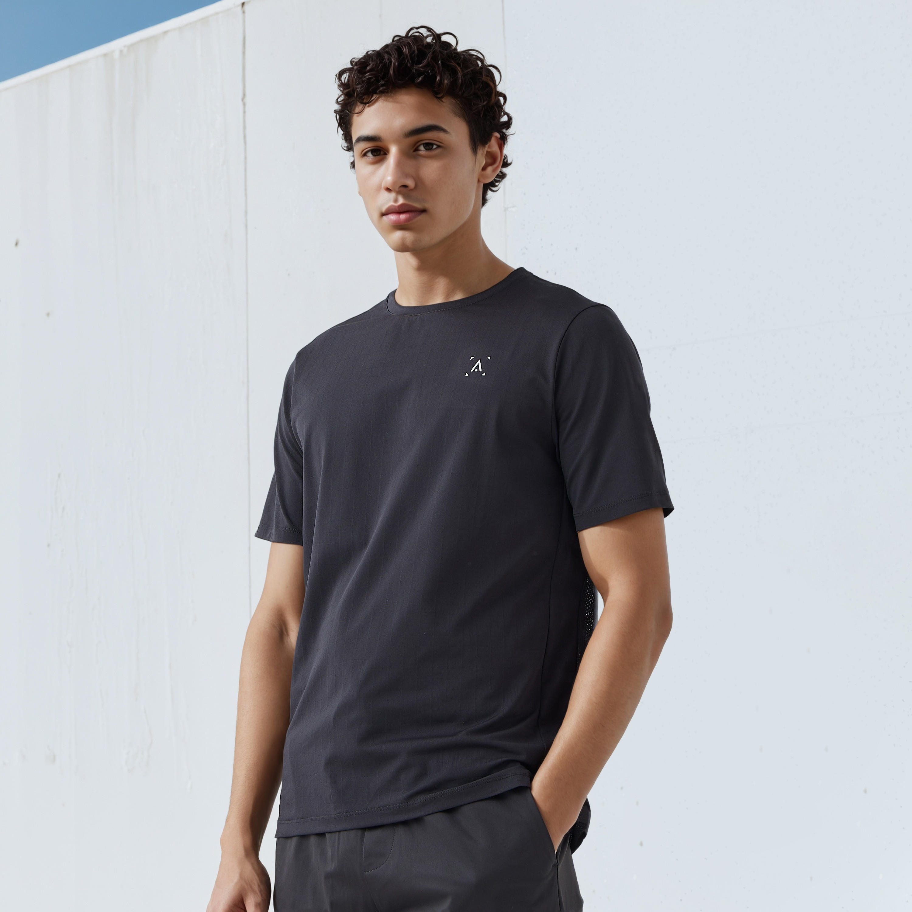 تيشيرت جاكار بقصة عادية-men-clothing-tshirtsandpolos-tshirts-image-1