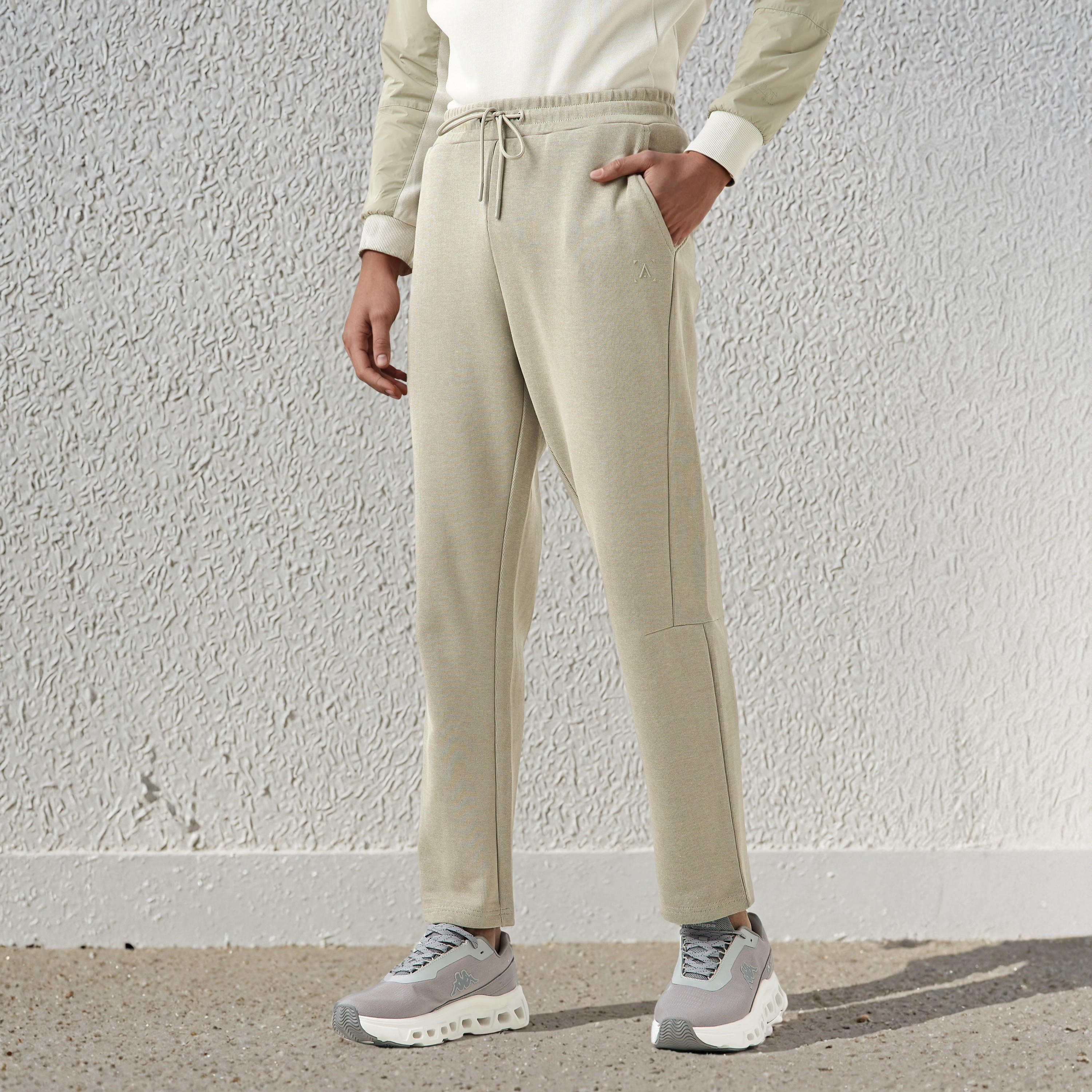 Men Regular Fit Joggers with Drawstring Waist-men-clothing-sportswearandactivewear-bottoms-joggers-image-1