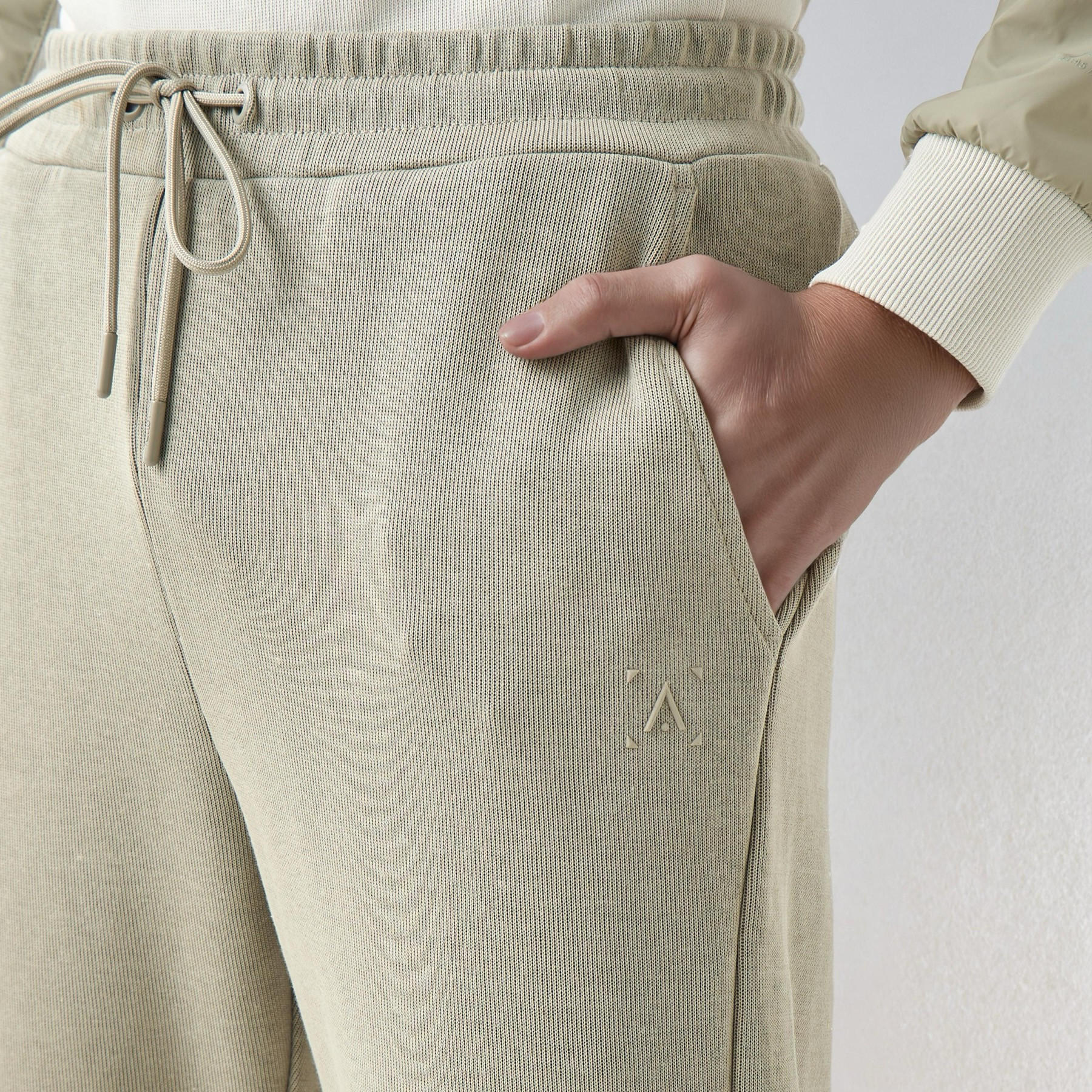 Men Regular Fit Joggers with Drawstring Waist-men-clothing-sportswearandactivewear-bottoms-joggers-image-5