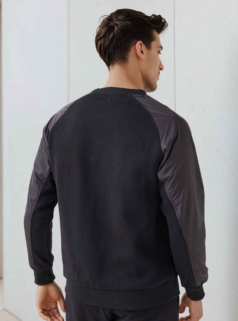 سويت شيرت رجالي بأكمام مغايرة-men-winterwear-hoodiesandsweatshirts-image-4
