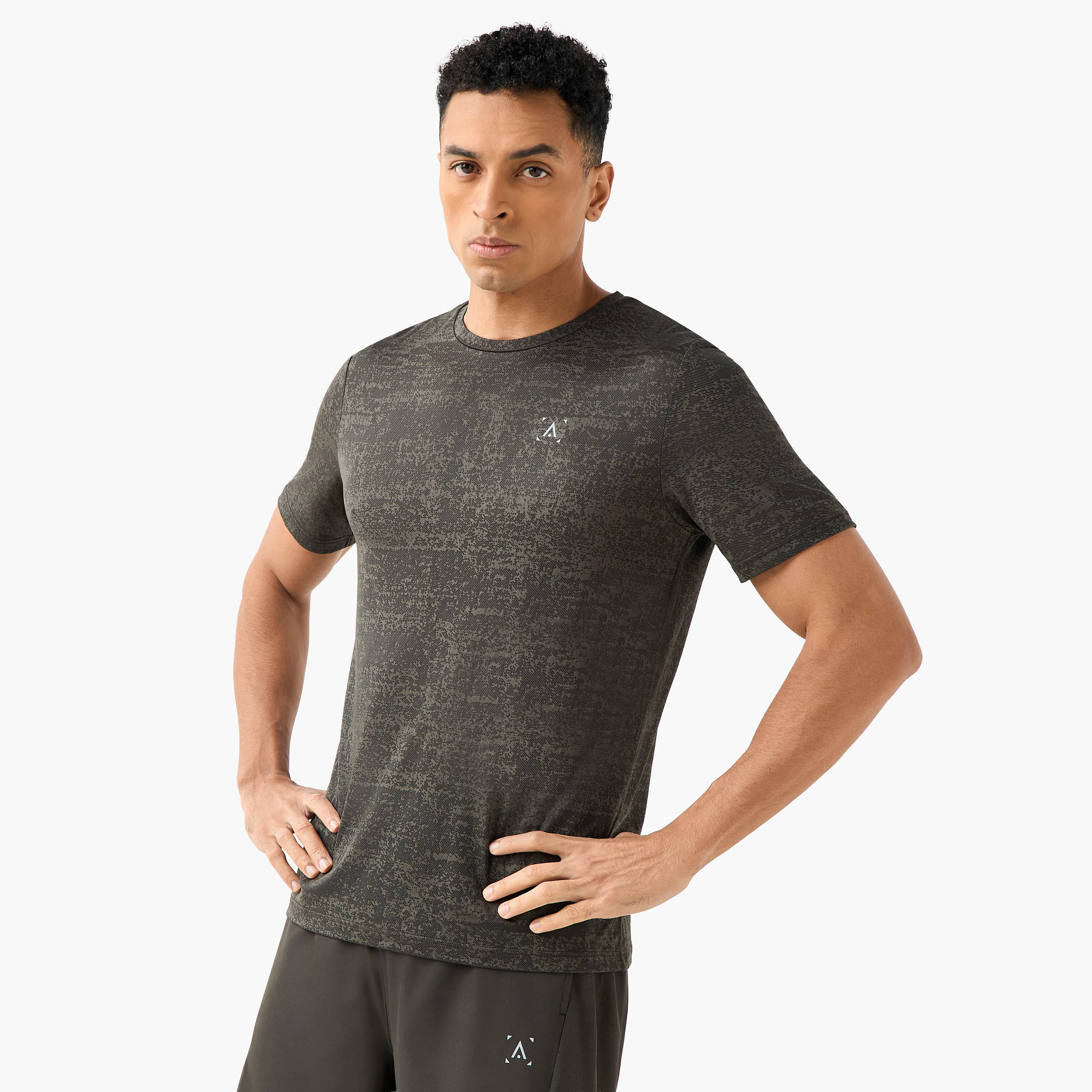 Men Textured Performance T-shirt-men-clothing-sportswearandactivewear-tshirtsandpolos-image-1