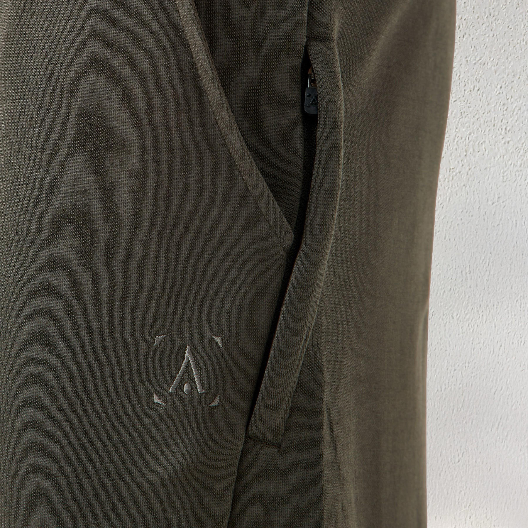 Panel Detail Performance Shorts with Drawstring Waist-men-clothing-bottoms-shorts-image-5