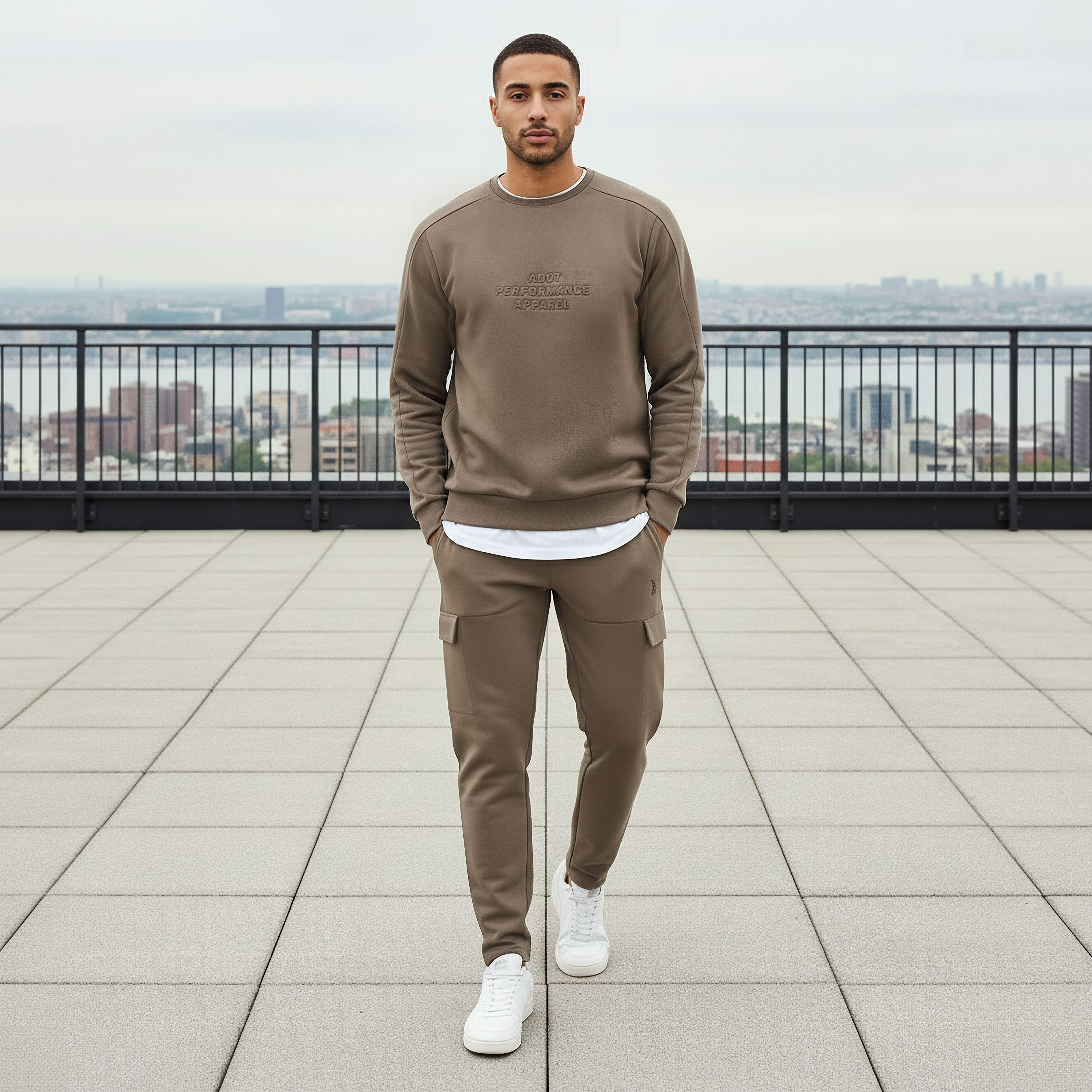 سويت شيرت رجالي بنقوش-men-winterwear-hoodiesandsweatshirts-image-4