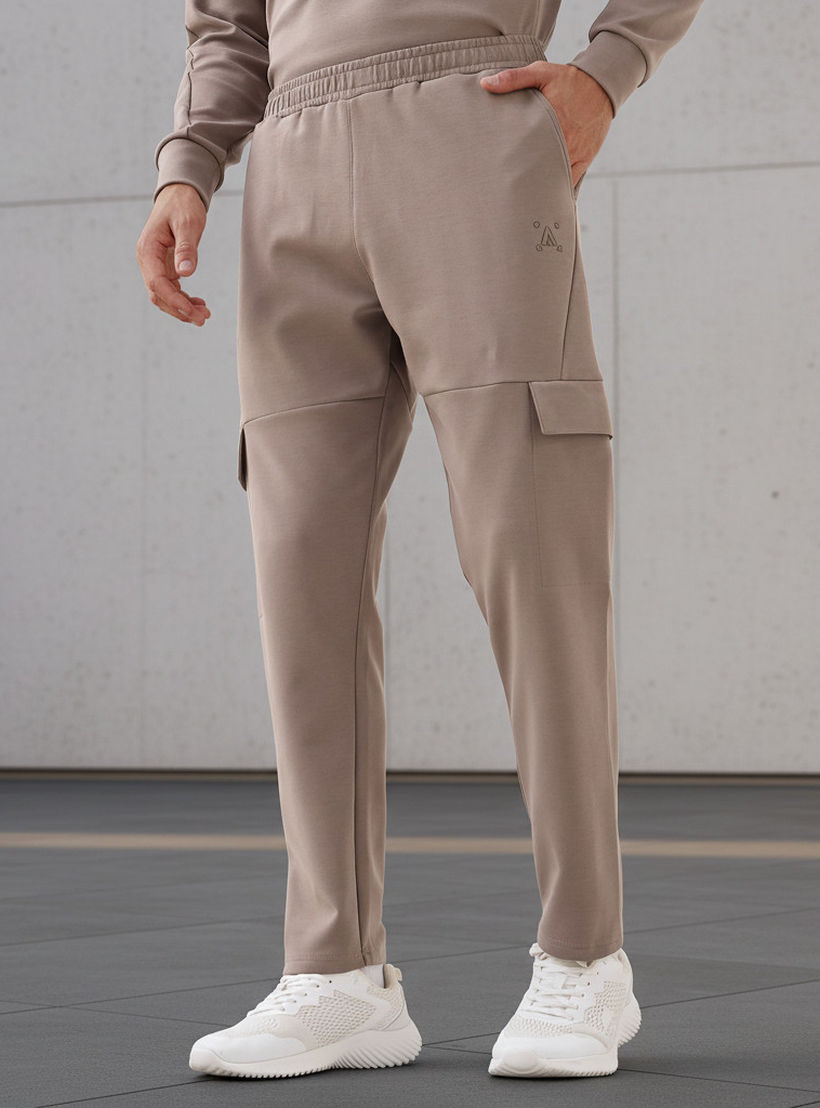 Men Regular Fit Cargo Joggers with Pockets-men-clothing-sportswearandactivewear-bottoms-joggers-image-1