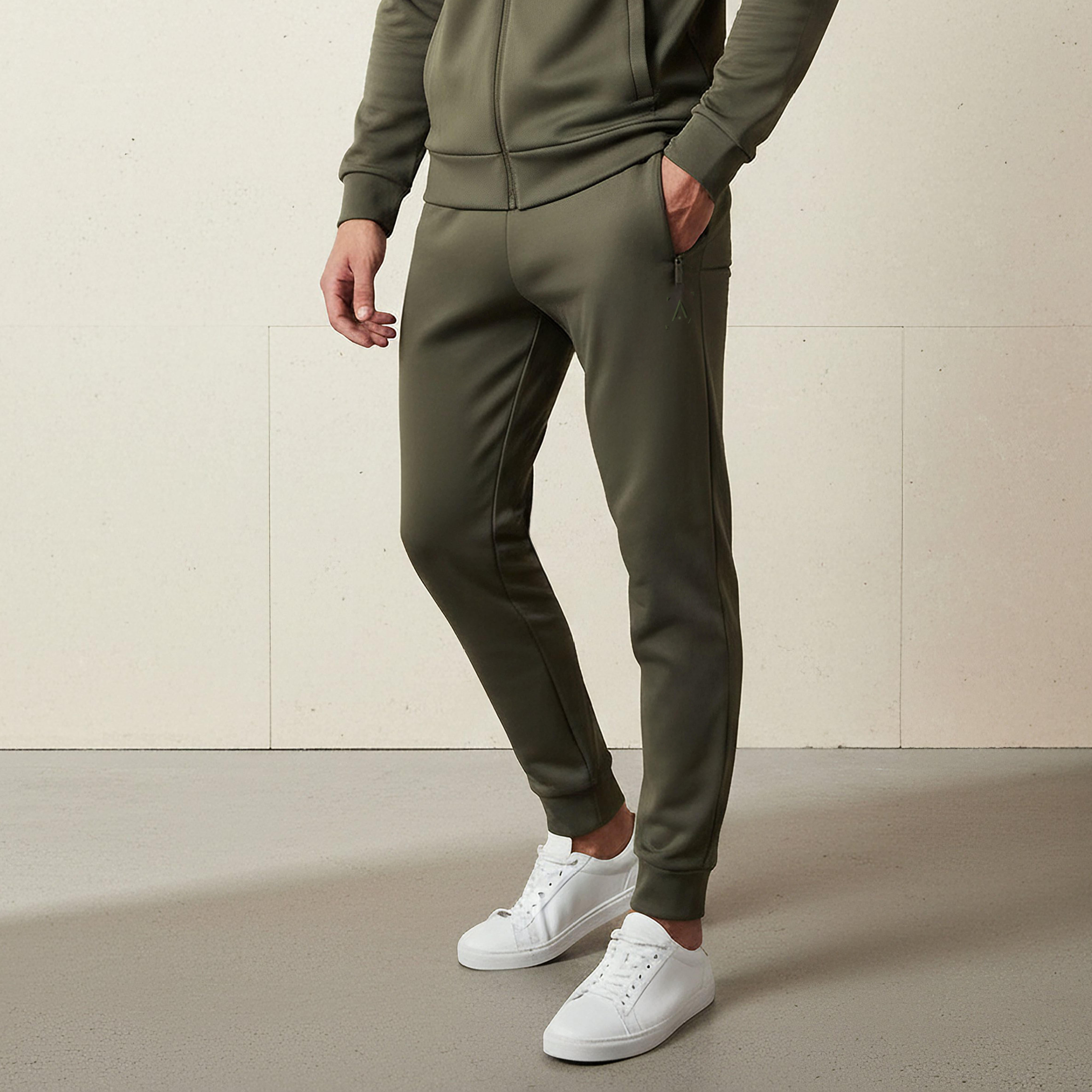 Men Regular Fit Jogger with Zipper Pockets-men-clothing-sportswearandactivewear-bottoms-joggers-image-1