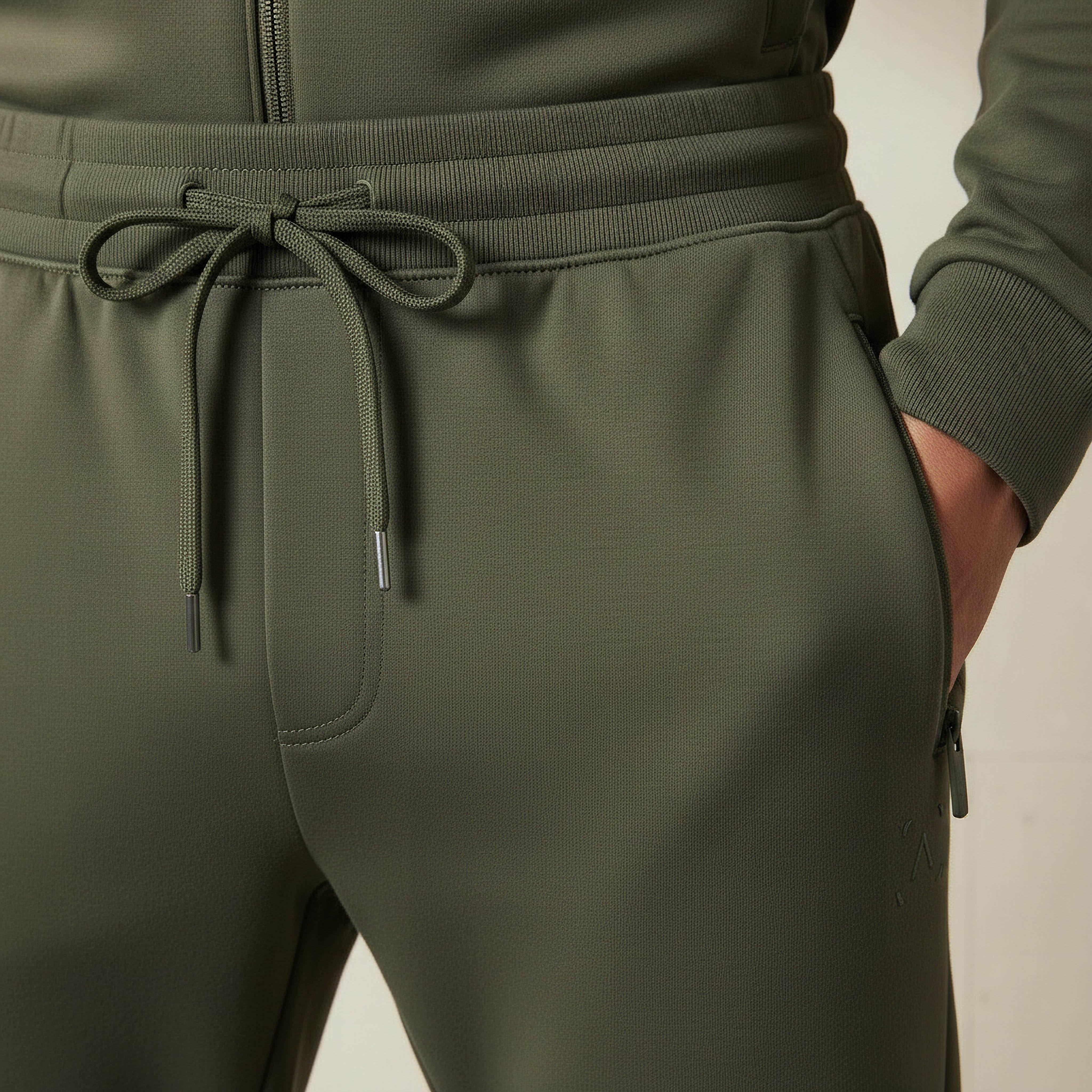 Men Regular Fit Jogger with Zipper Pockets-men-clothing-sportswearandactivewear-bottoms-joggers-image-4
