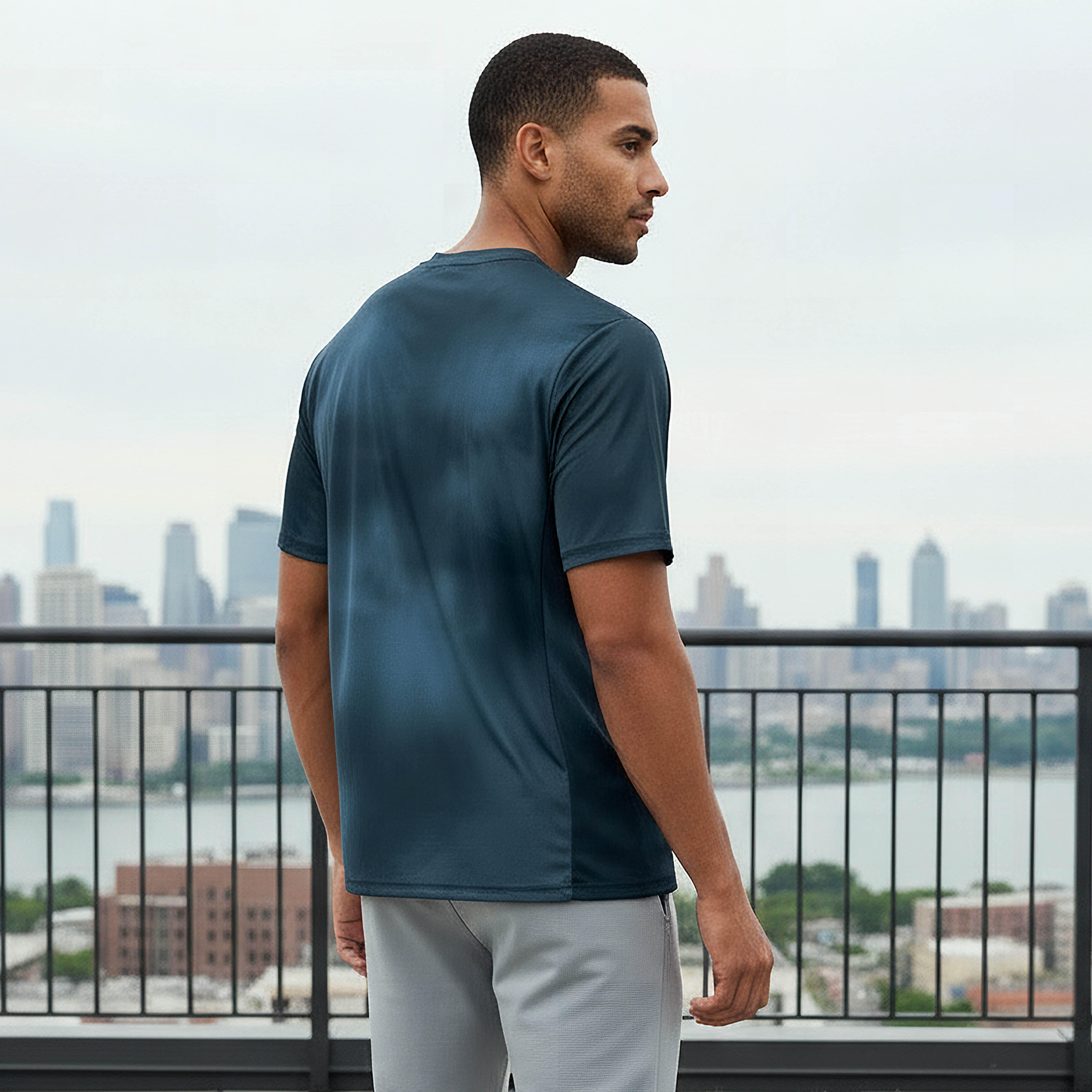 تيشيرت رجالي ناعم الملمس-men-clothing-sportswearandactivewear-tshirtsandpolos-image-3