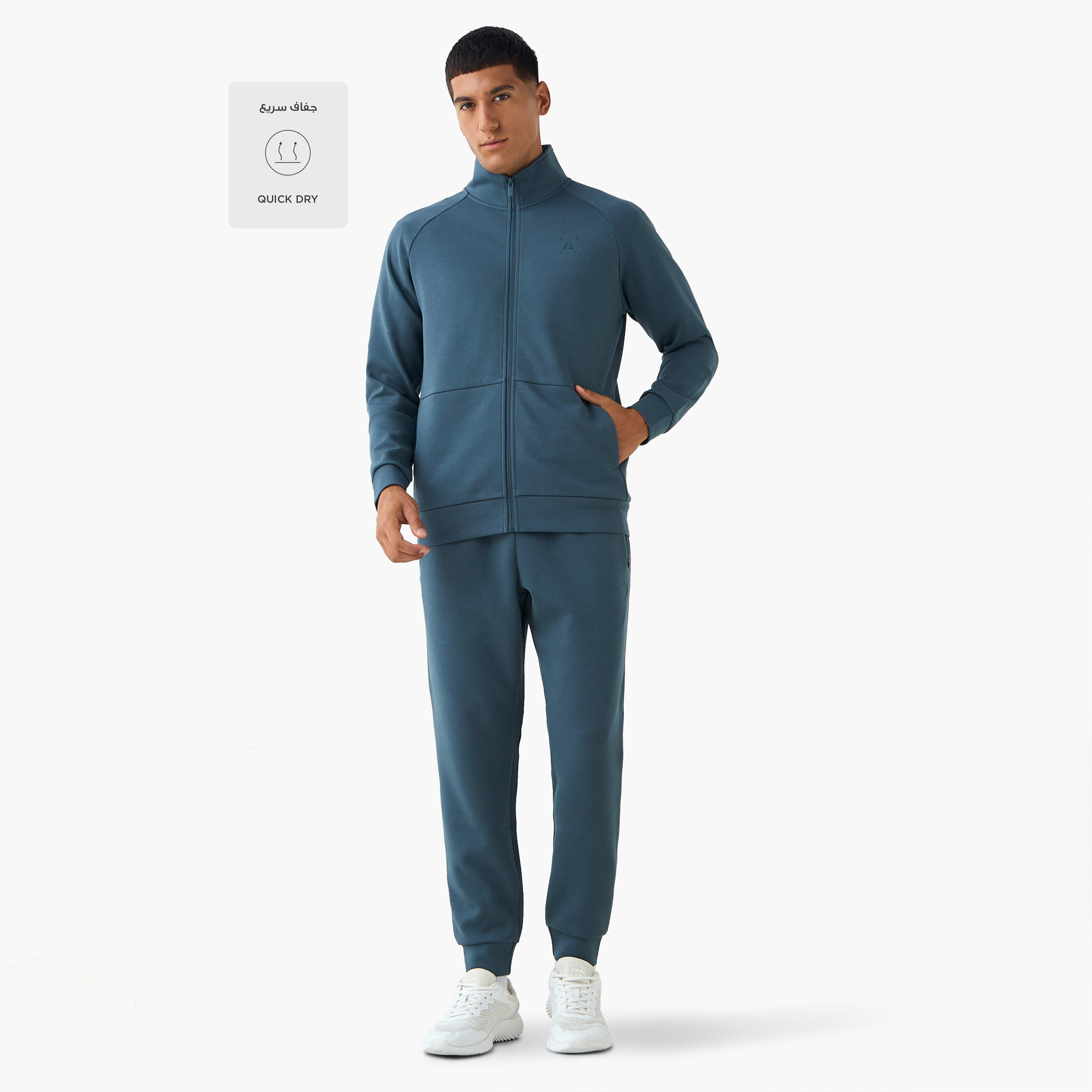 Men Regular Fit Joggers with Zipper Pockets-men-clothing-sportswearandactivewear-bottoms-joggers-image-2