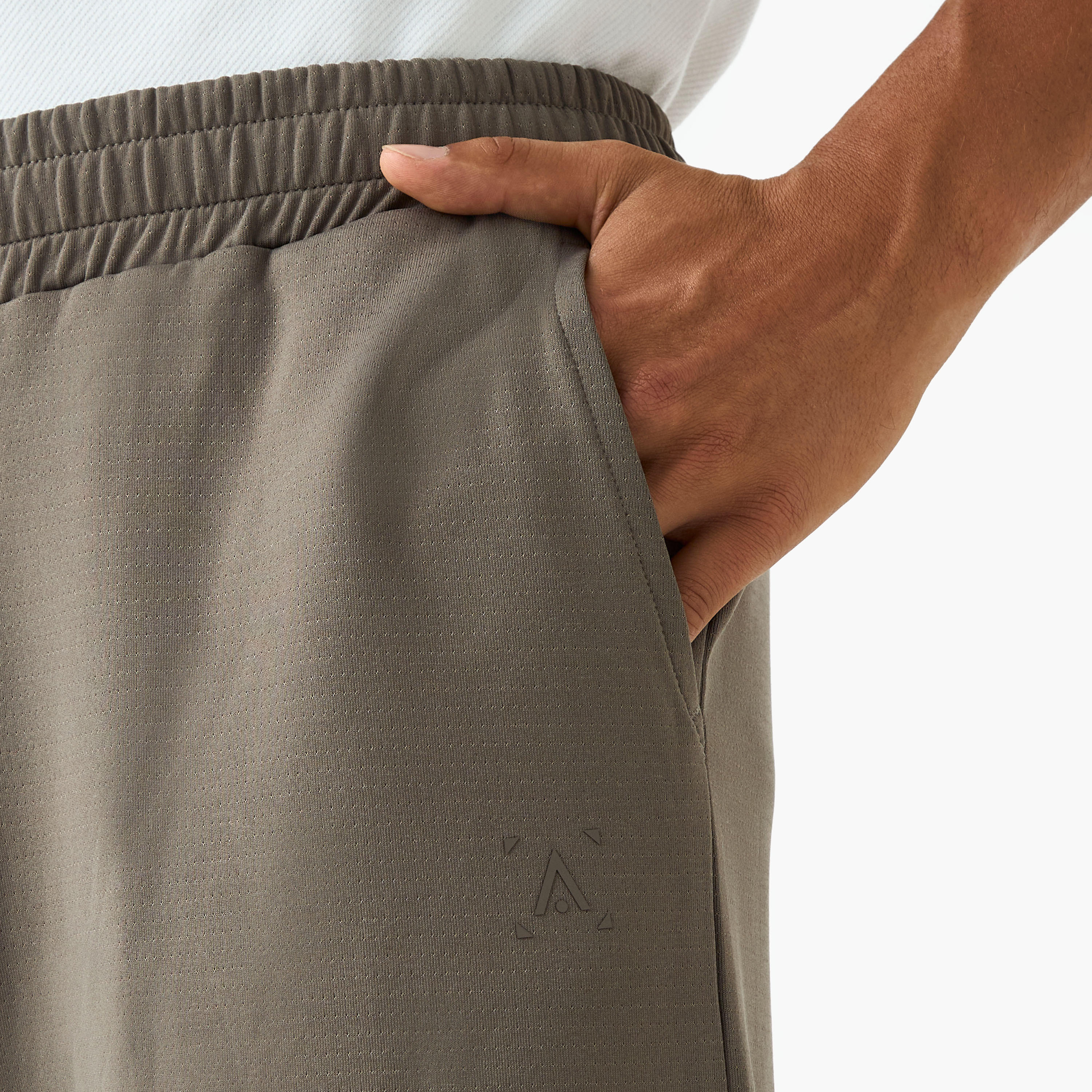 بنطلون رياضي بخصر مطاطي للرجال من كابا-men-clothing-sportswearandactivewear-bottoms-joggers-image-3