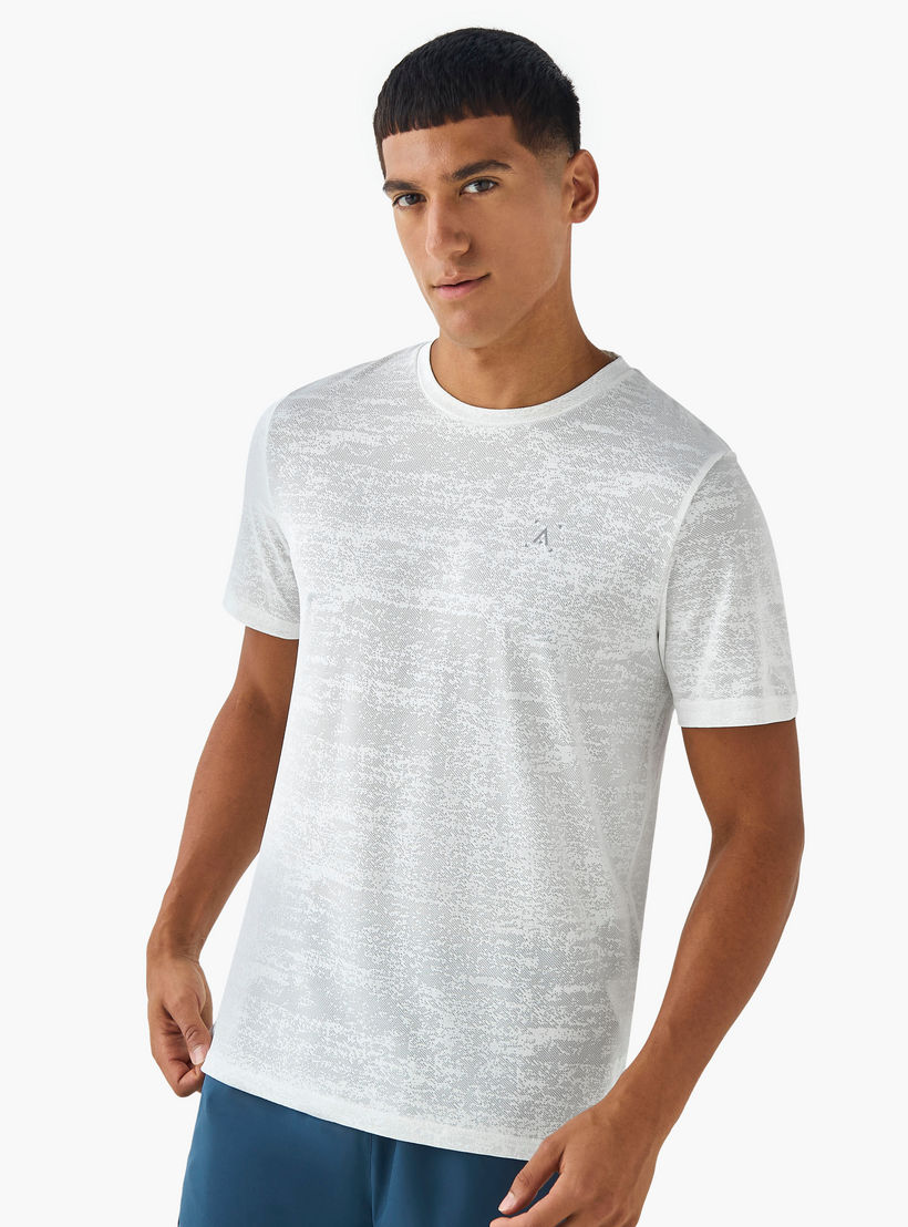 Men Textured Performance T-shirt-men-clothing-sportswearandactivewear-tshirtsandpolos-image-1