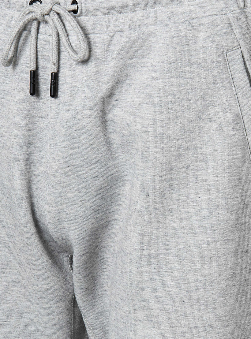 بنطلون رياضي بقصة عادية وجيوب للرجال-men-clothing-sportswearandactivewear-tracksuits-image-4