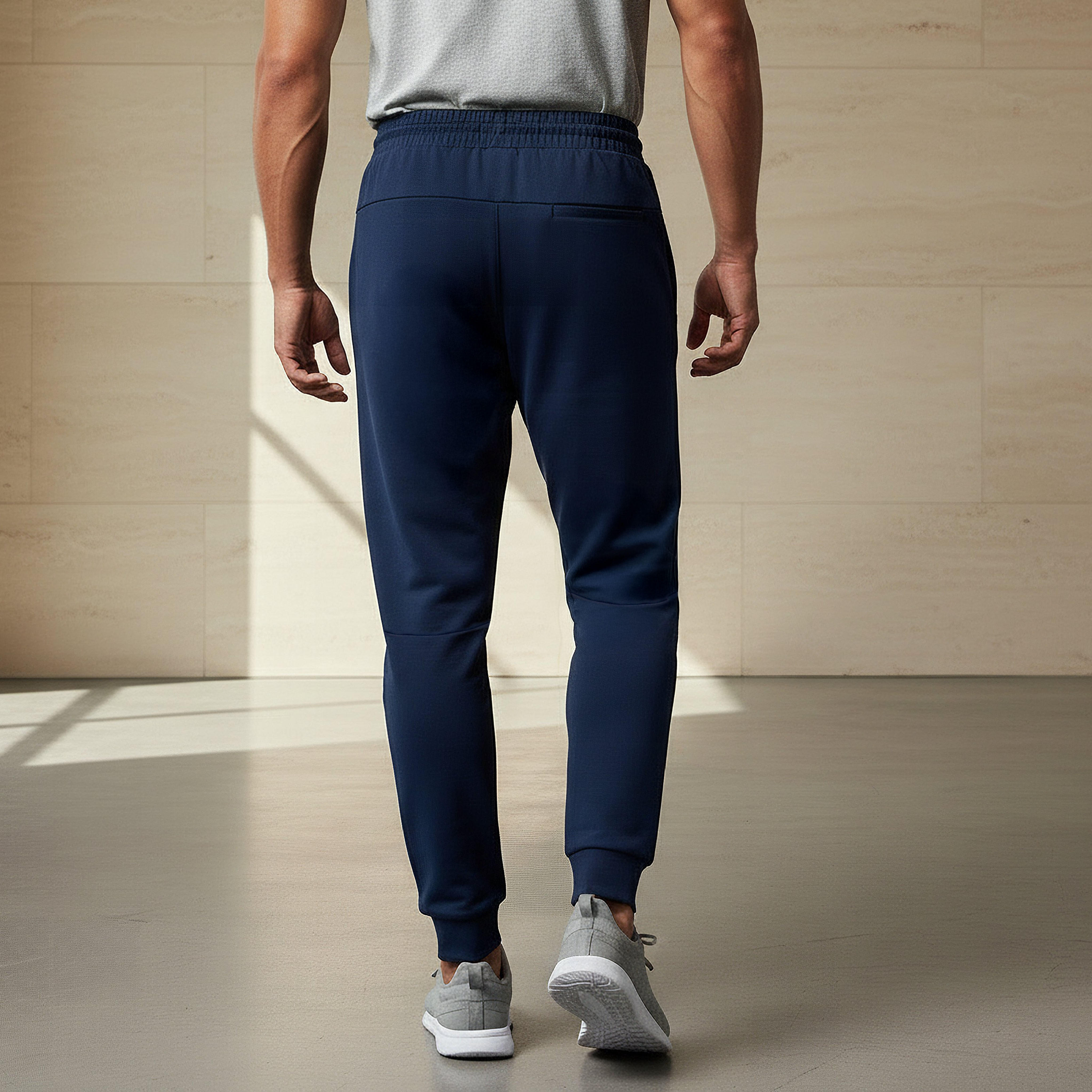 بنطلون رياضي بقصة عادية وجيوب للرجال-men-clothing-sportswearandactivewear-tracksuits-image-2