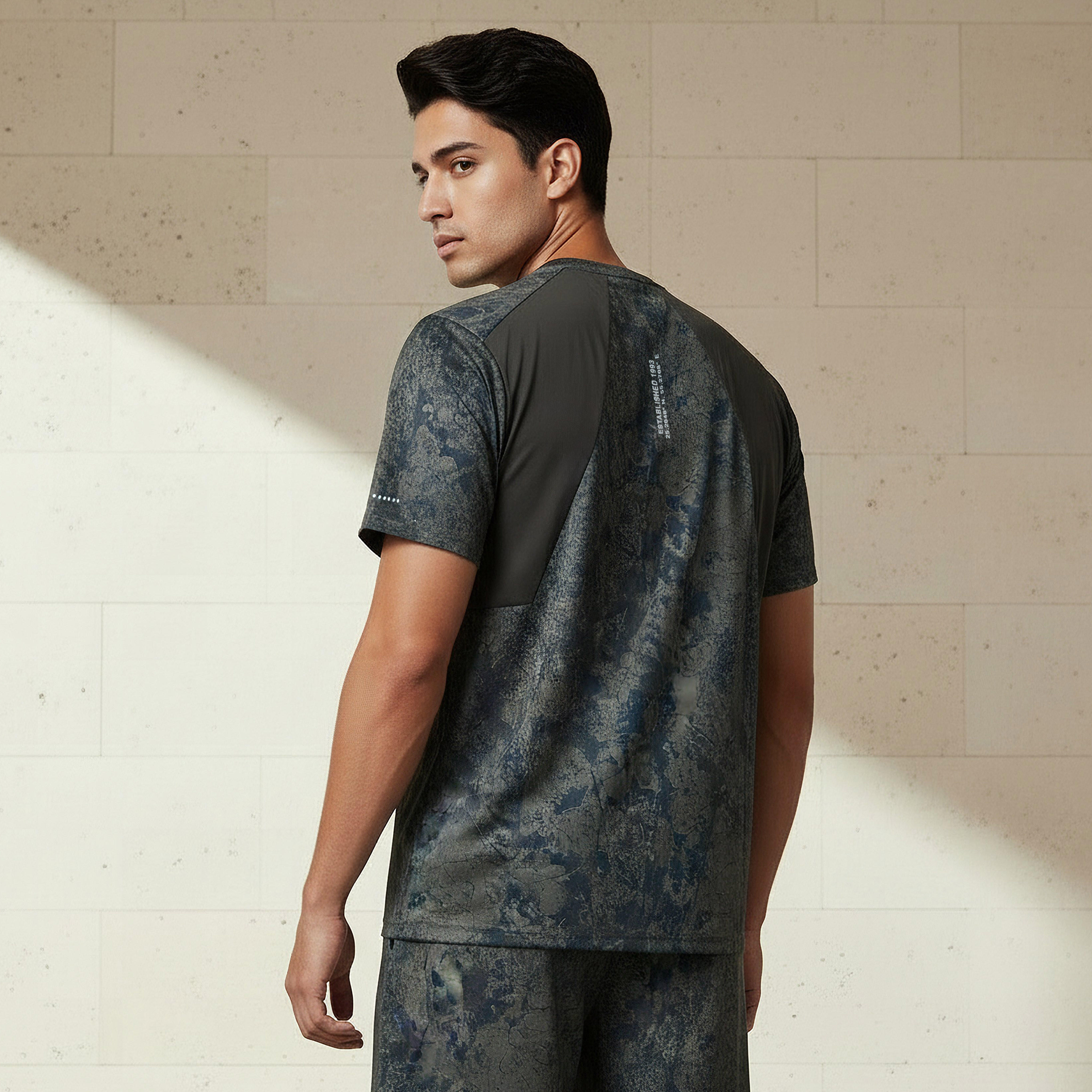 تيشيرت رجالي رياضي بطبعات-men-clothing-sportswearandactivewear-tshirtsandpolos-image-3