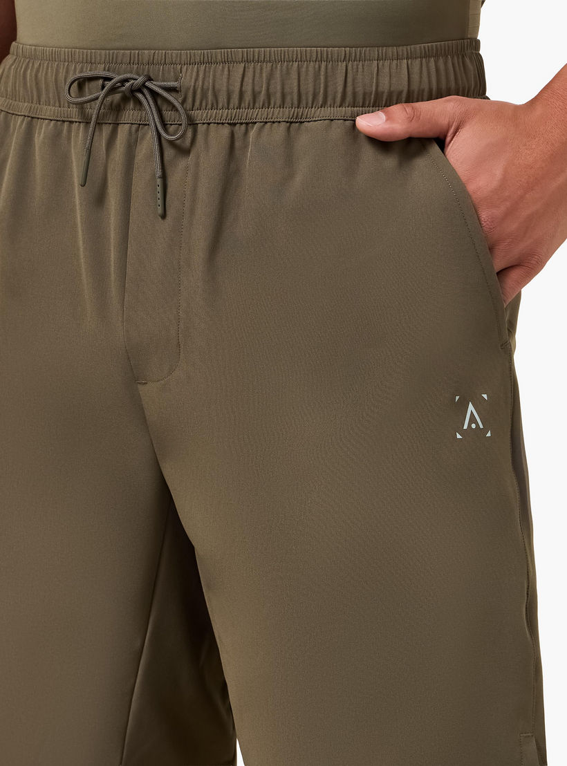 شورت رياضي قابل للتمدد في اتجاهين للرجال-men-clothing-bottoms-shorts-image-2