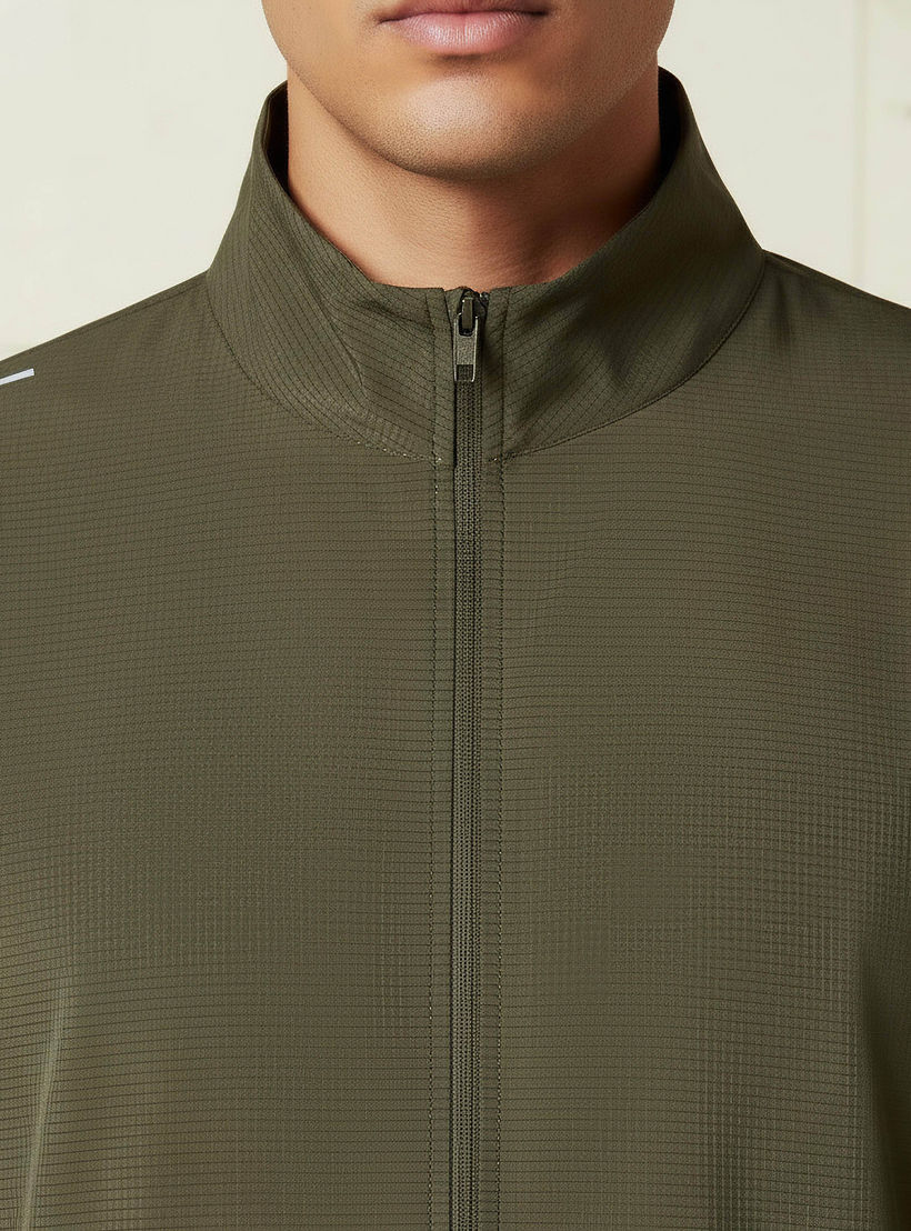 Men Lite Performance Training Jacket-men-clothing-jacketsandblazers-jackets-image-4