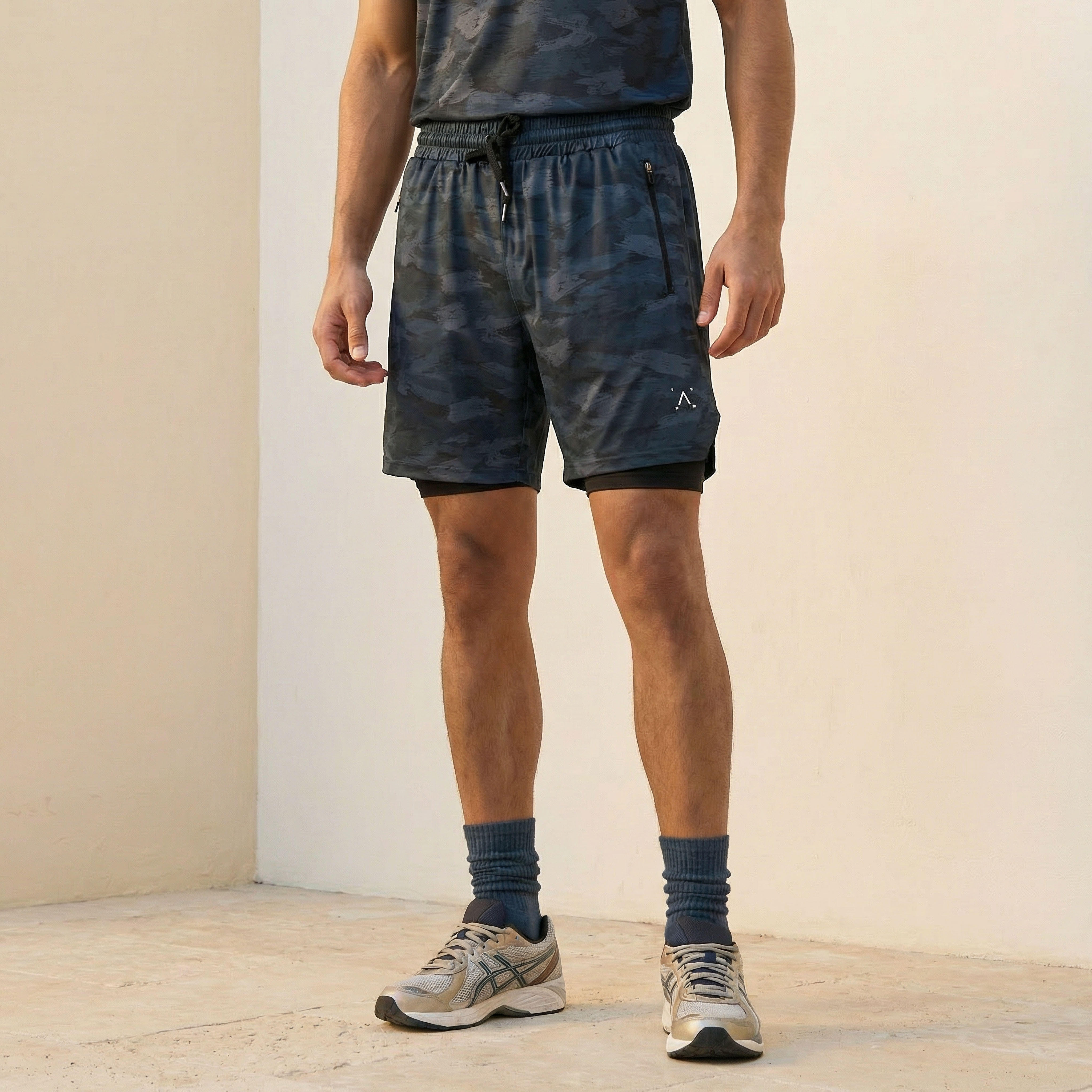 شورت رياضي مطاطي للرجال-men-clothing-bottoms-shorts-image-6
