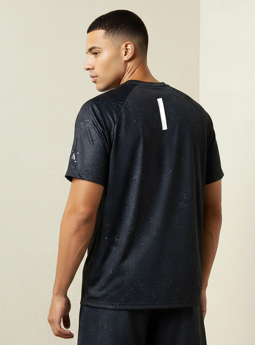 تيشيرت بأكمام مغايرة للرجال-men-clothing-sportswearandactivewear-tshirtsandpolos-image-4