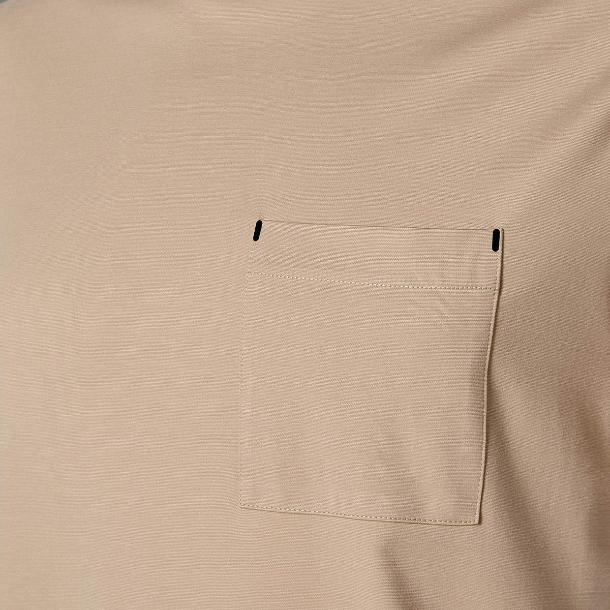 تيشيرت رجالي بجيب رقعة من لاف بانجولين-men-clothing-sportswearandactivewear-tshirtsandpolos-image-2