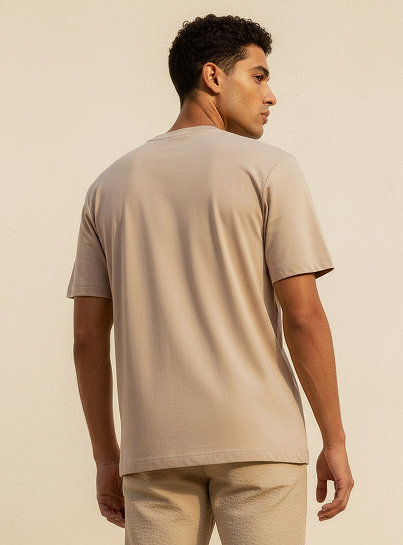 تيشيرت رجالي بجيب رقعة من لاف بانجولين-men-clothing-sportswearandactivewear-tshirtsandpolos-image-4