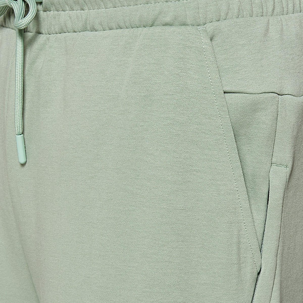شورت رياضي بثقوب تهوية للرجال-men-clothing-bottoms-shorts-image-2