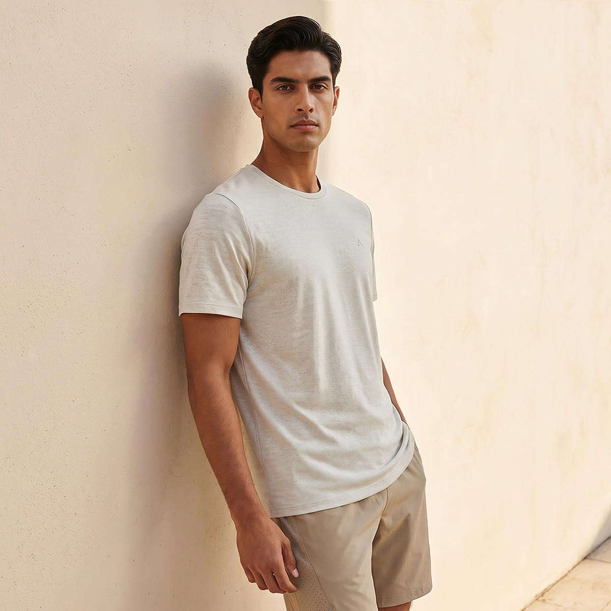 تيشيرت رياضي ناعم للرجال-men-clothing-sportswearandactivewear-tshirtsandpolos-image-4