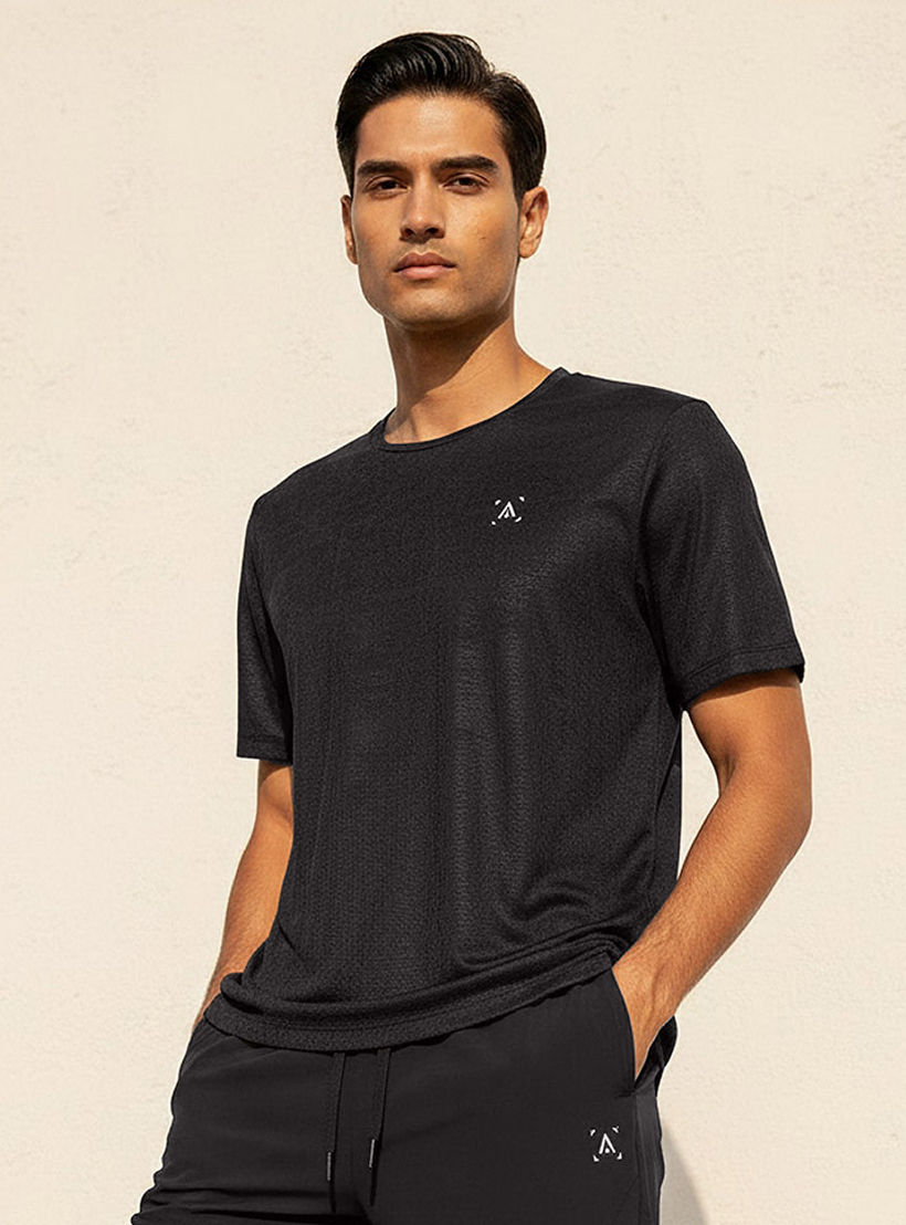 تيشيرت أداء مرن بـ4 اتجاهات للرجال-men-clothing-sportswearandactivewear-tshirtsandpolos-image-1