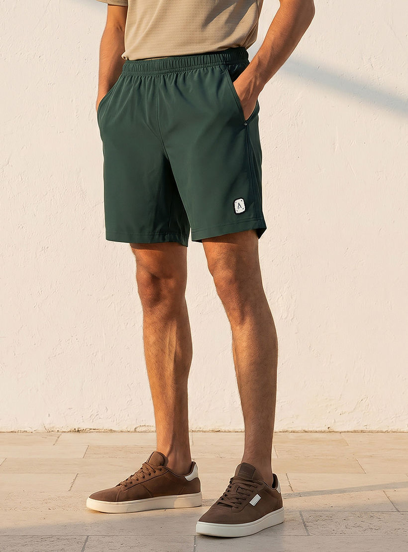 شورت بيرفورمانس قابل للتمدد في 4 اتجاهات للرجال-men-clothing-bottoms-shorts-image-1