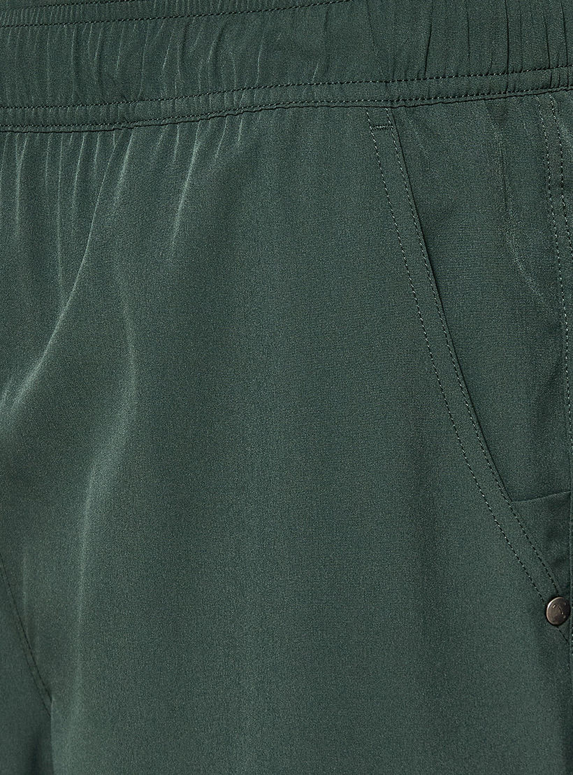 شورت بيرفورمانس قابل للتمدد في 4 اتجاهات للرجال-men-clothing-bottoms-shorts-image-2